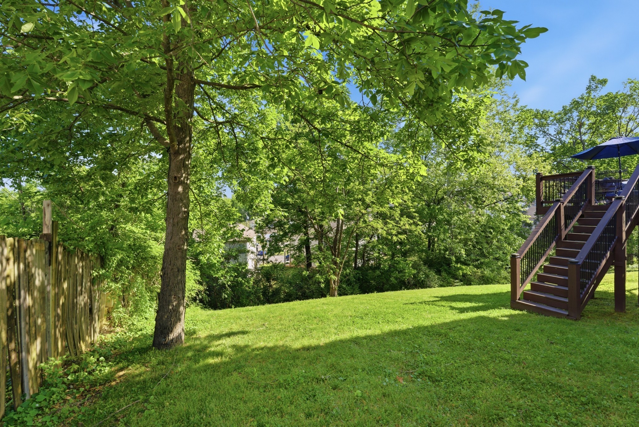 2733 Welshcrest Dr Property Photo 28