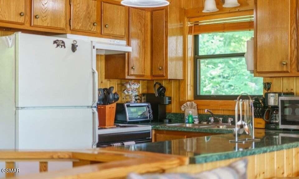 2033 Luzerne Drive Property Photo 11