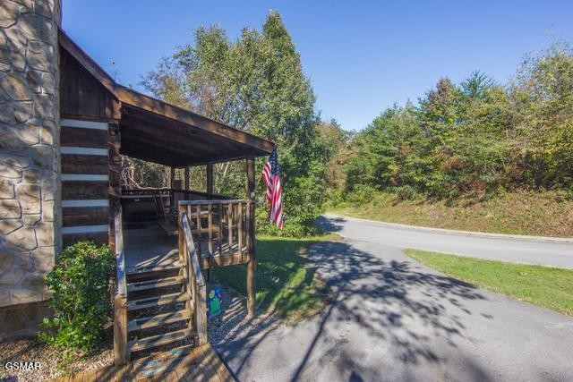 428 Hideaway Ridge Circle Property Photo 4