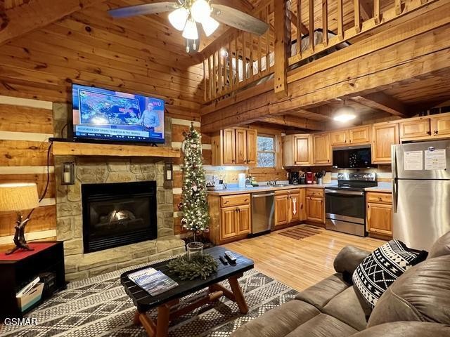 428 Hideaway Ridge Circle Property Photo 6