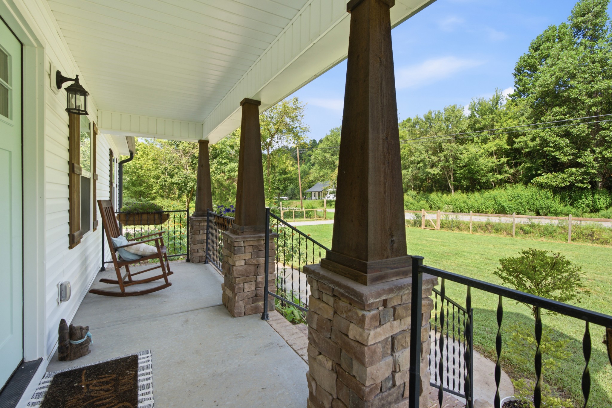 2680 Mcbrides Branch Rd Property Photo 2