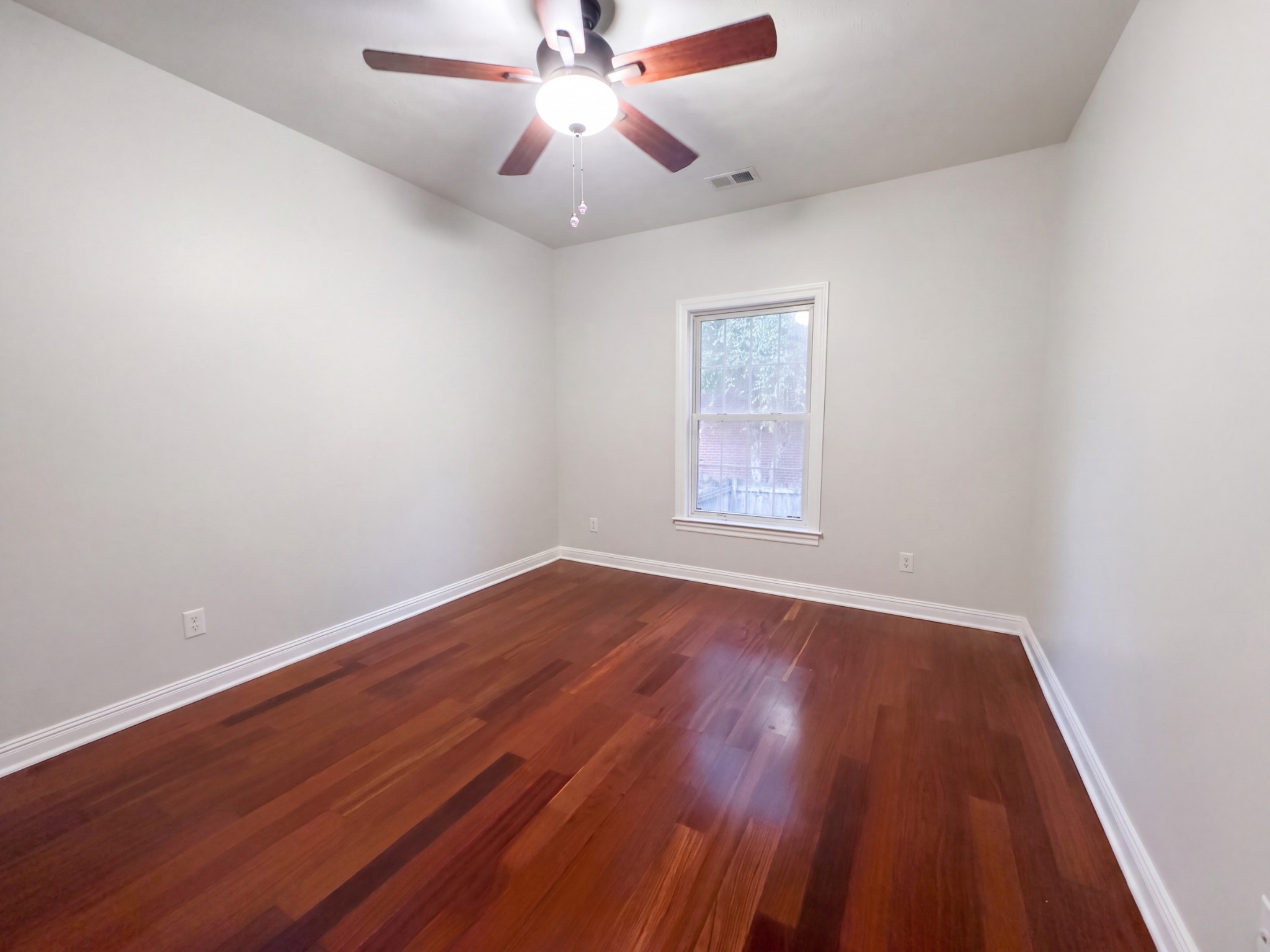 101 Wyncrest Commons Ct Property Photo 11