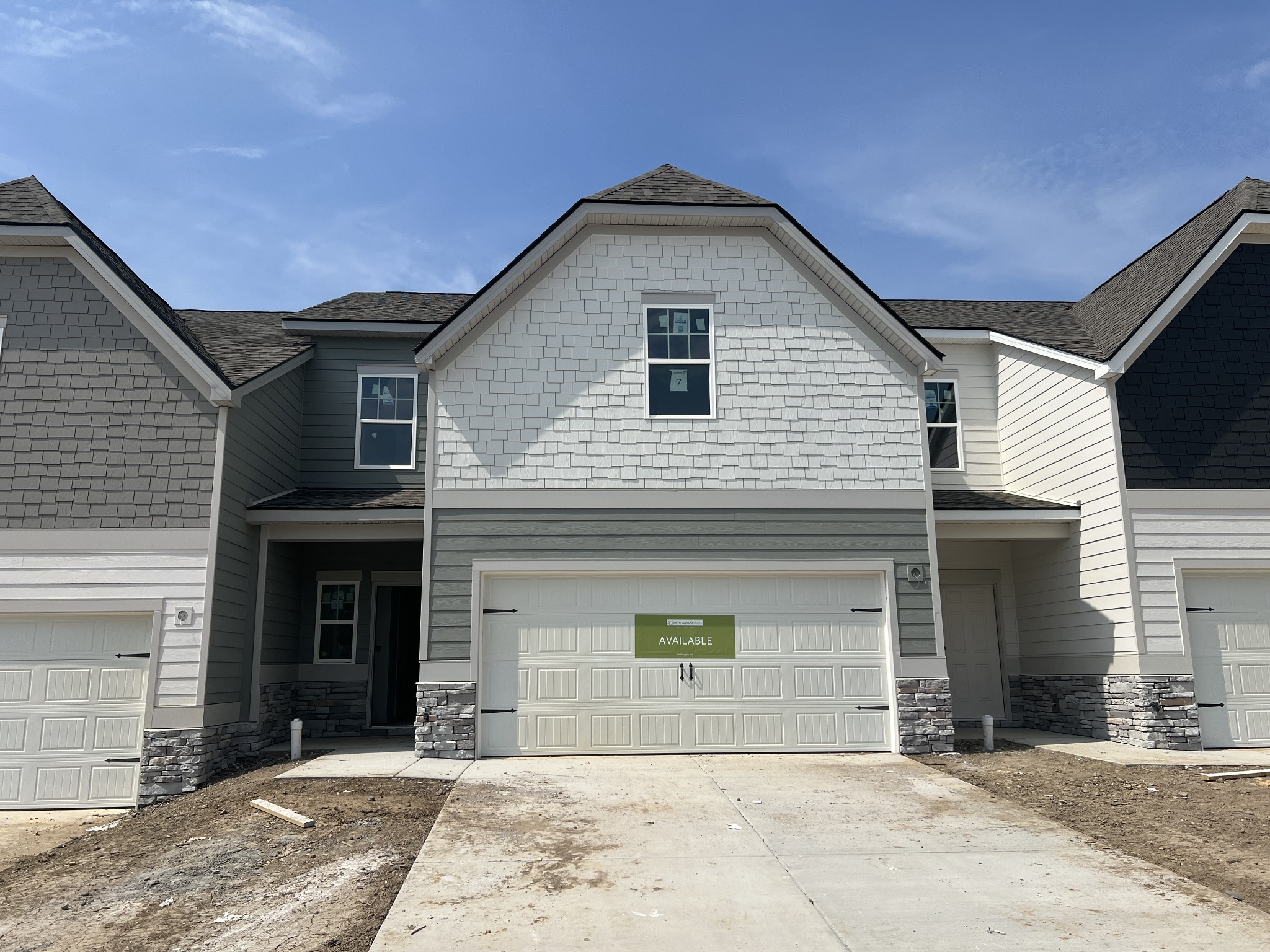 1225 Bronte Dr Property Photo 1