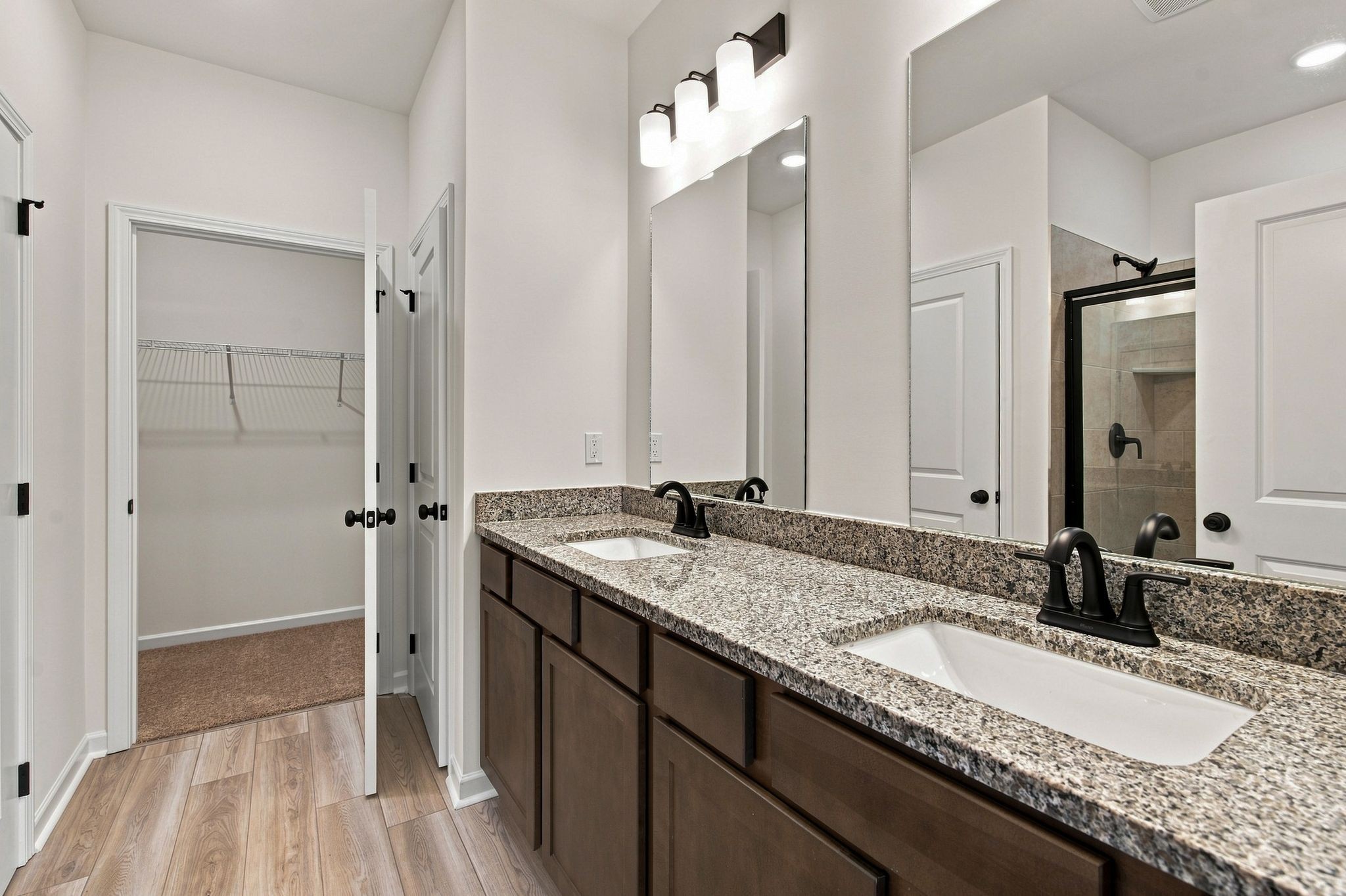 1225 Bronte Dr Property Photo 16