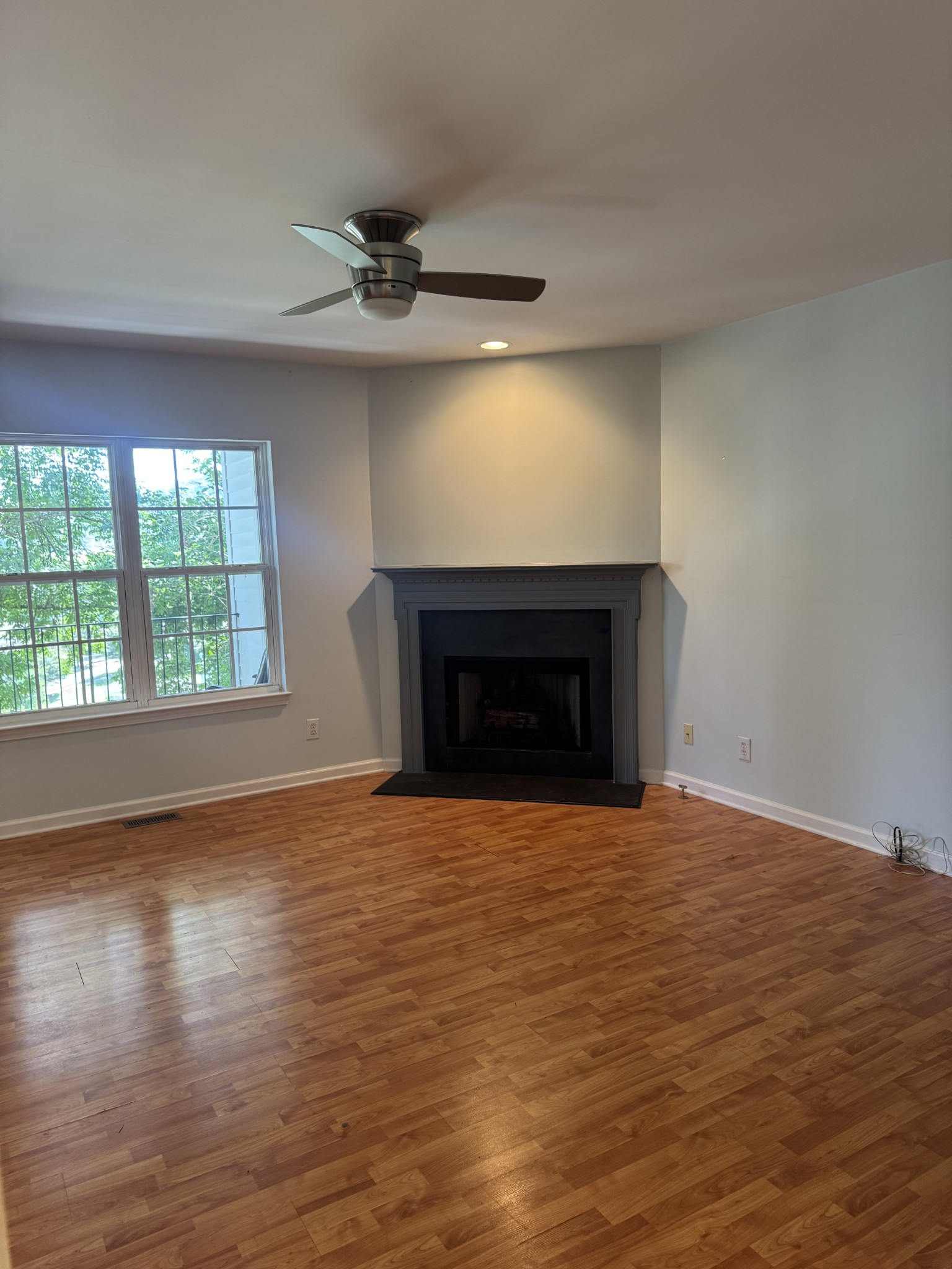 7470 Charlotte Pike Property Photo 3