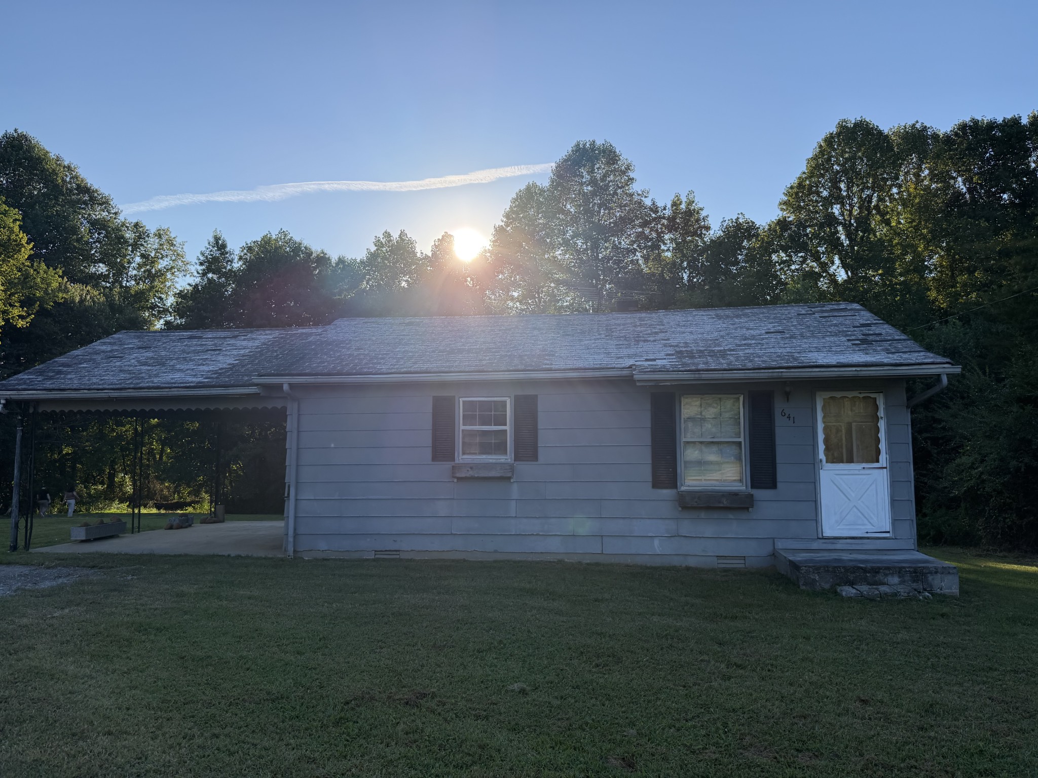 641 Ruth Hildreth Rd Property Photo 1