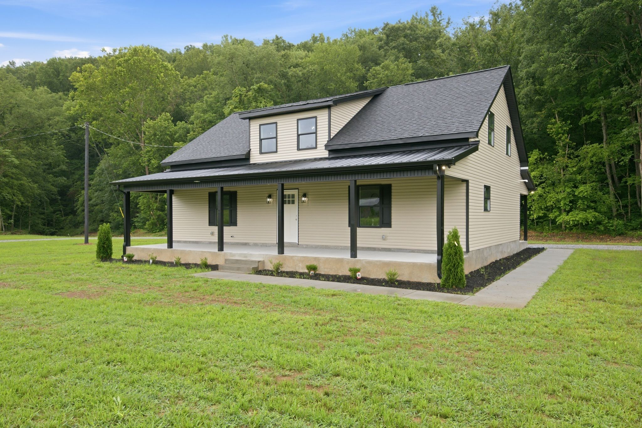 2750 New Dry Hollow Rd Property Photo 1