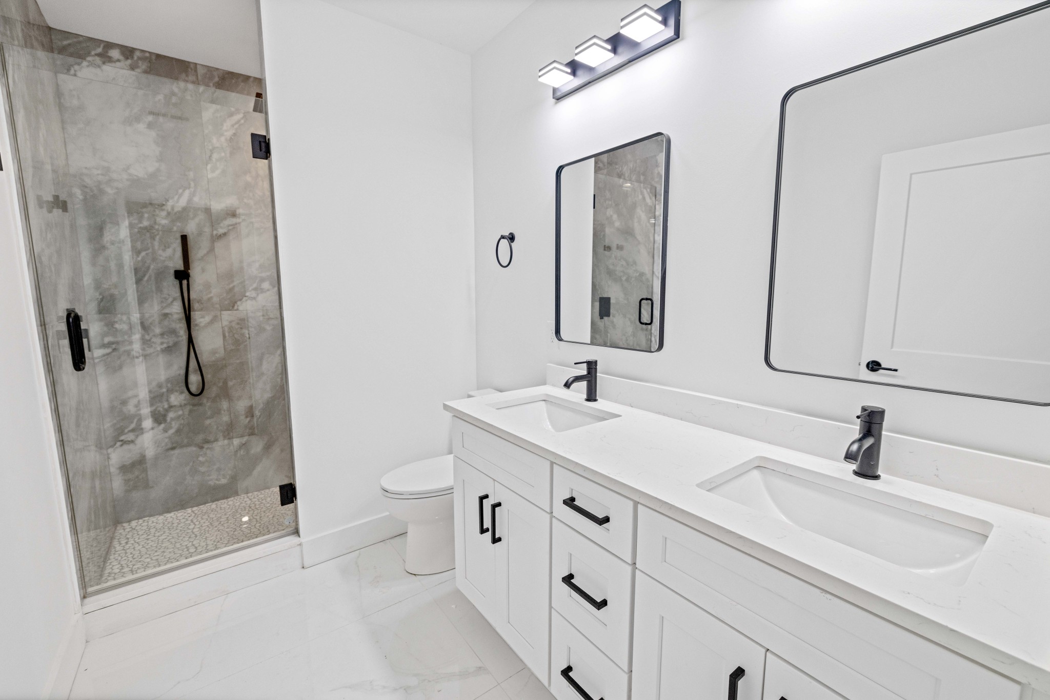 84 Devils Backbone Ln Property Photo 33