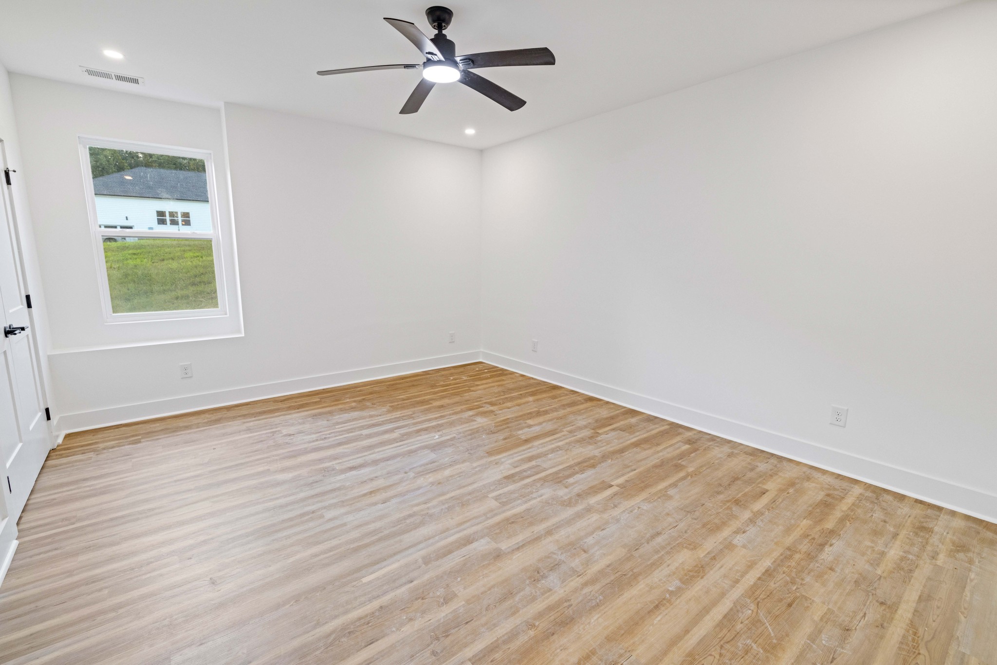 84 Devils Backbone Ln Property Photo 36