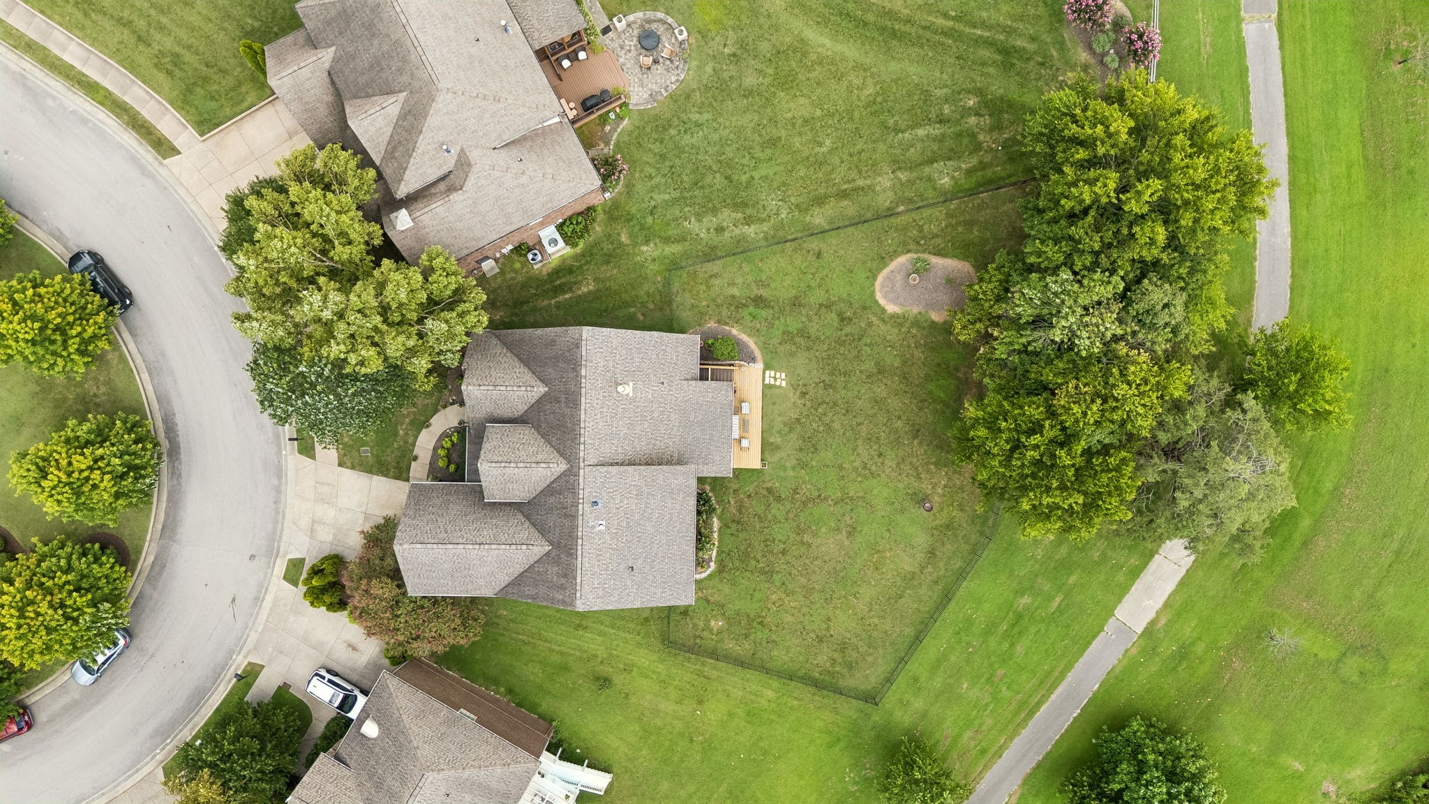 4709 Medalist Cir Property Photo 47