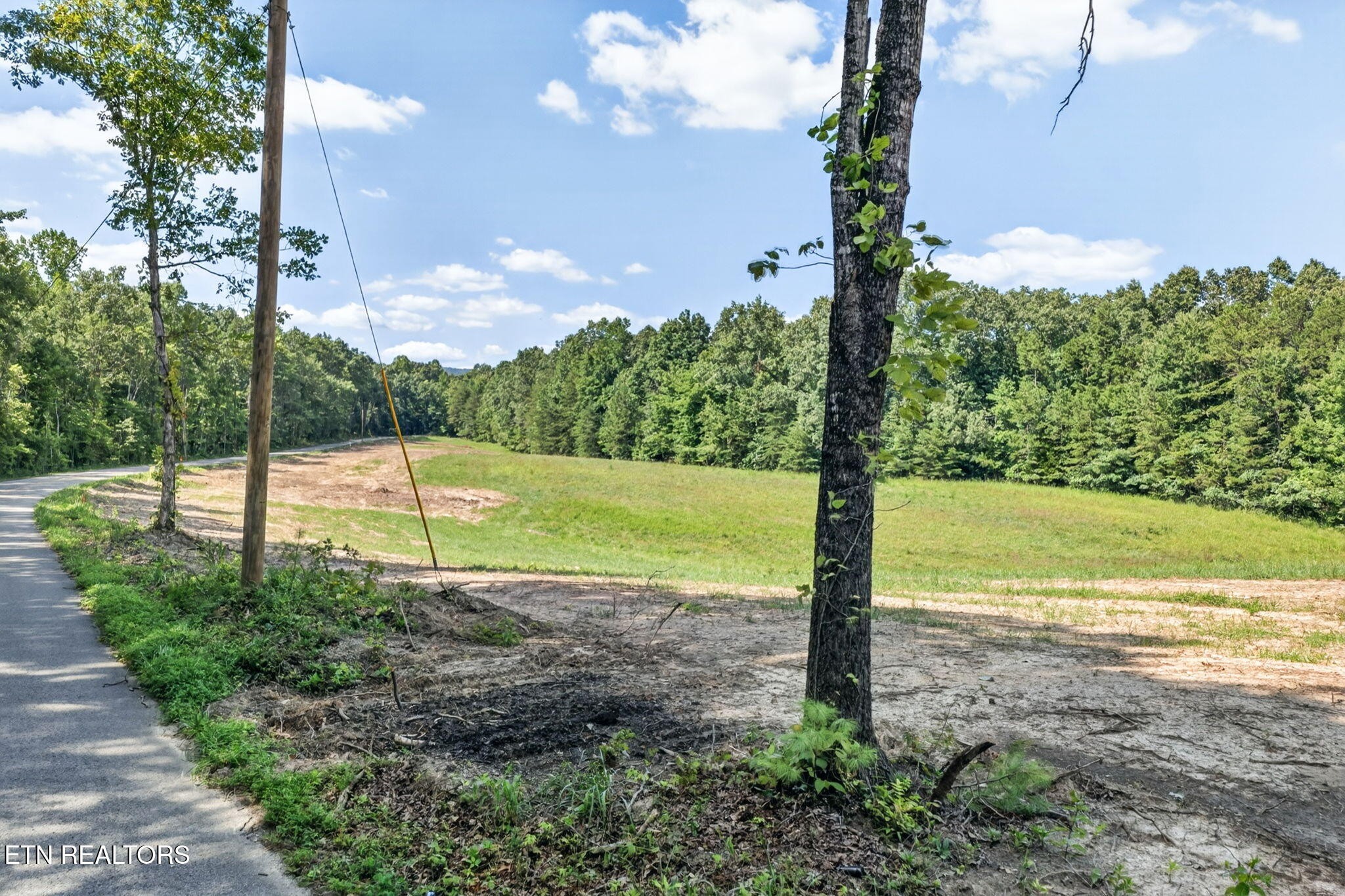 14 Smith Mountain Rd Property Photo 4
