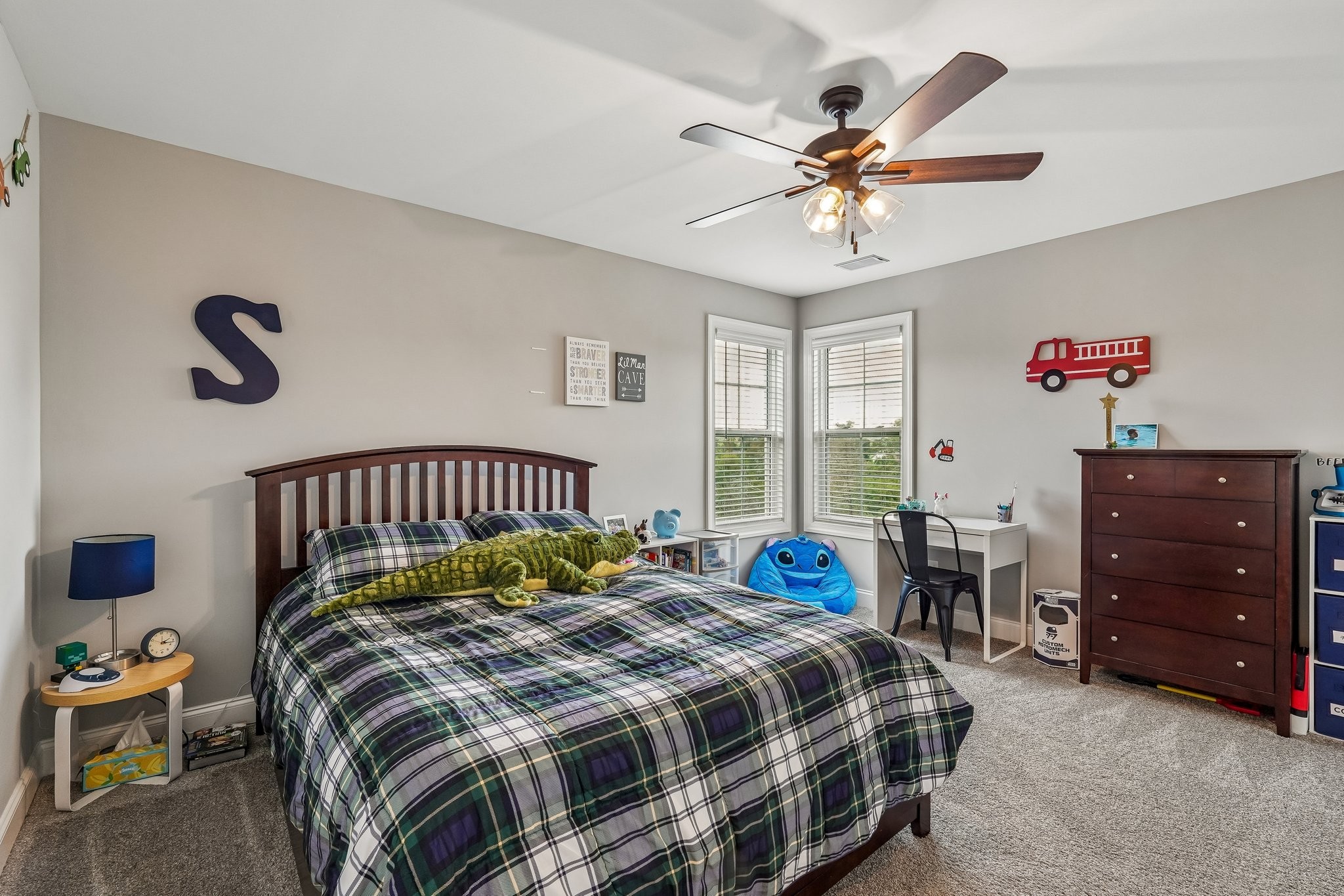 815 Ridgestone Pl Property Photo 16