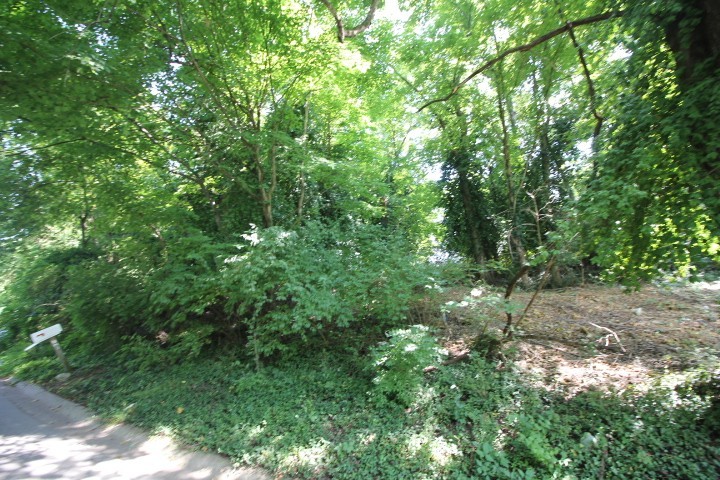 0 9th Property Photo 3