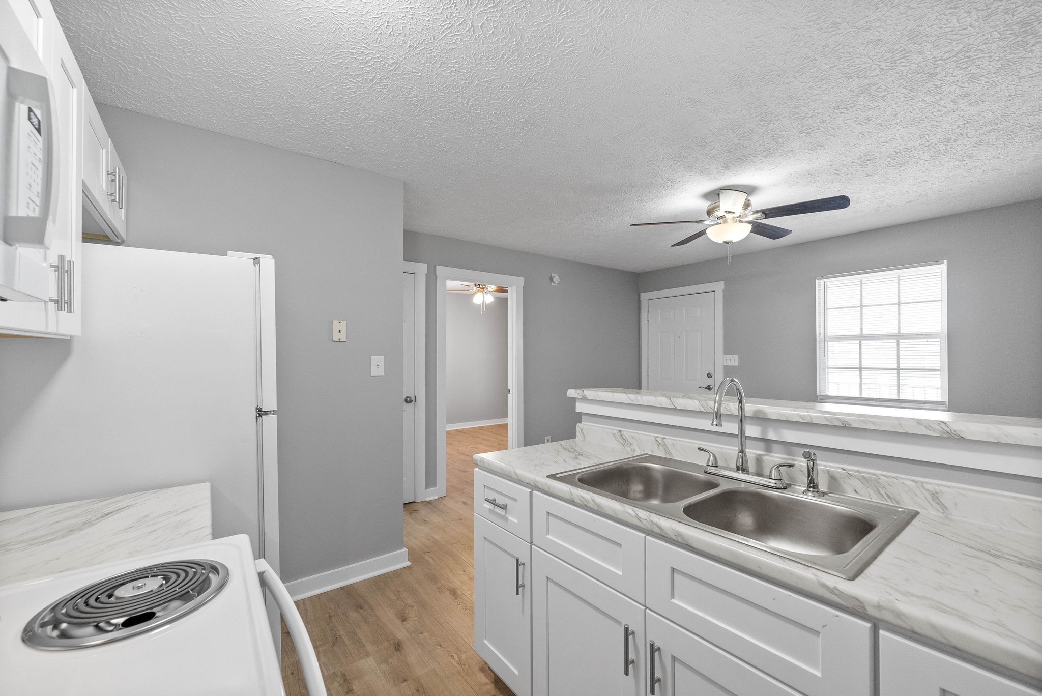 765 Robb Ave Property Photo 17