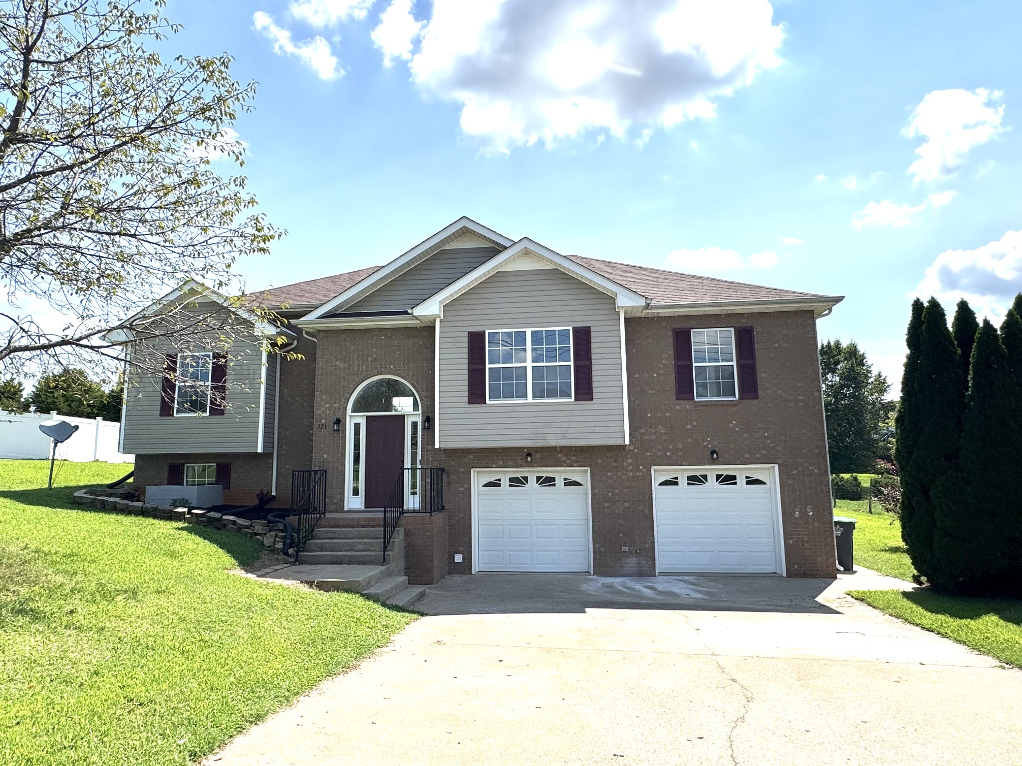 321 Greenspoint Ct