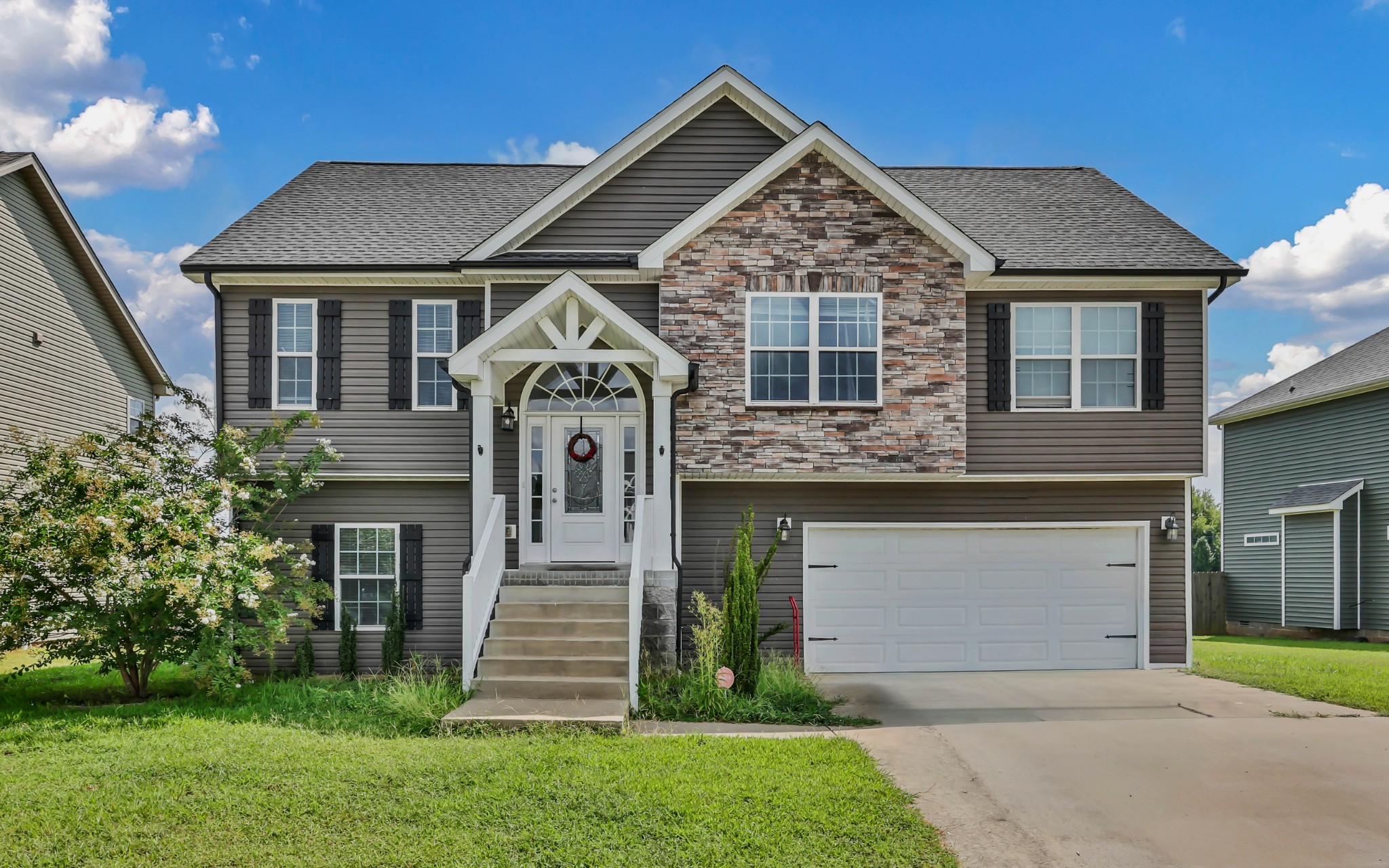 109 Sycamore Hill Drive Property Photo 1
