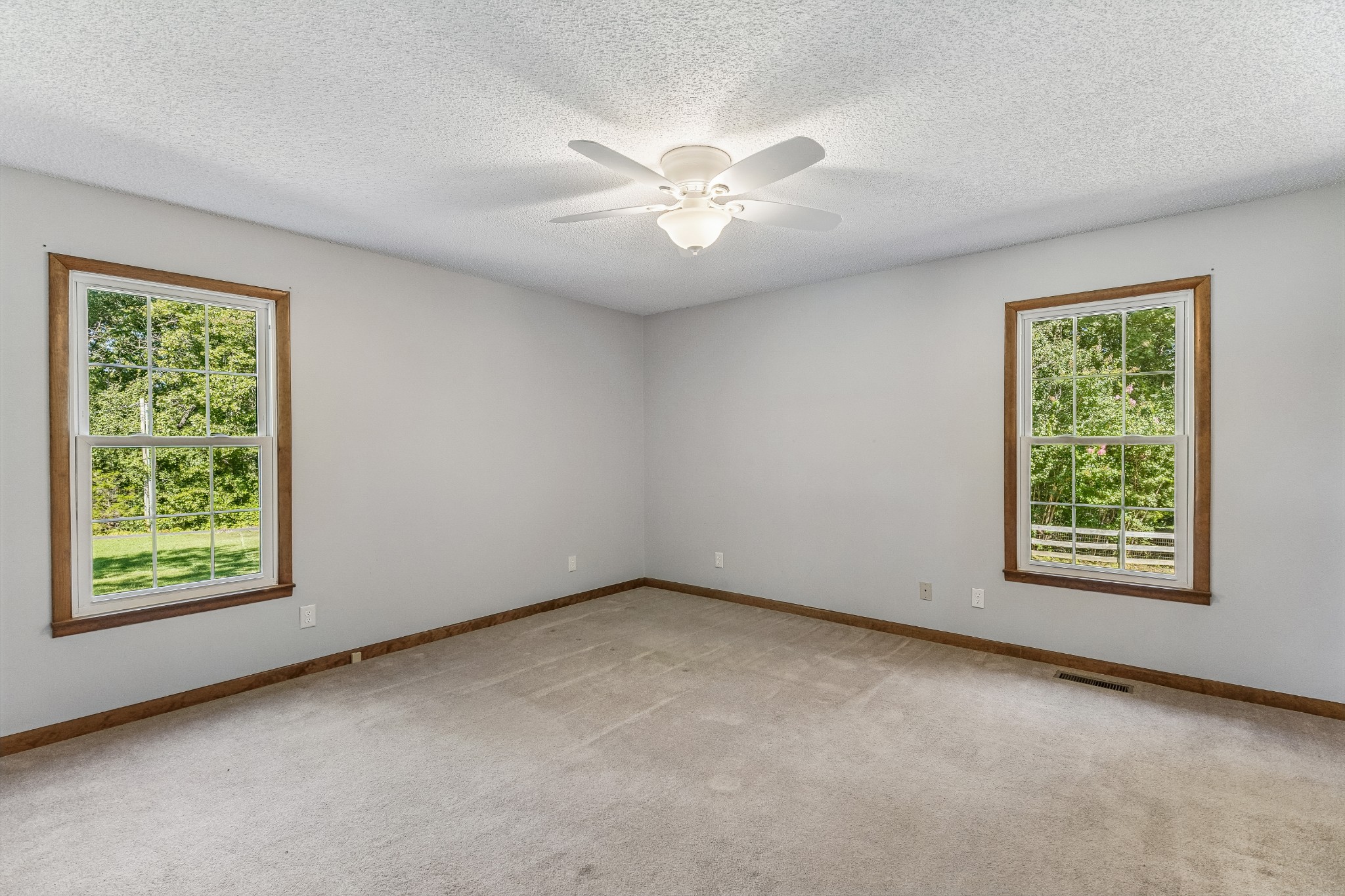 140 Ashley Marie Dr Property Photo 29