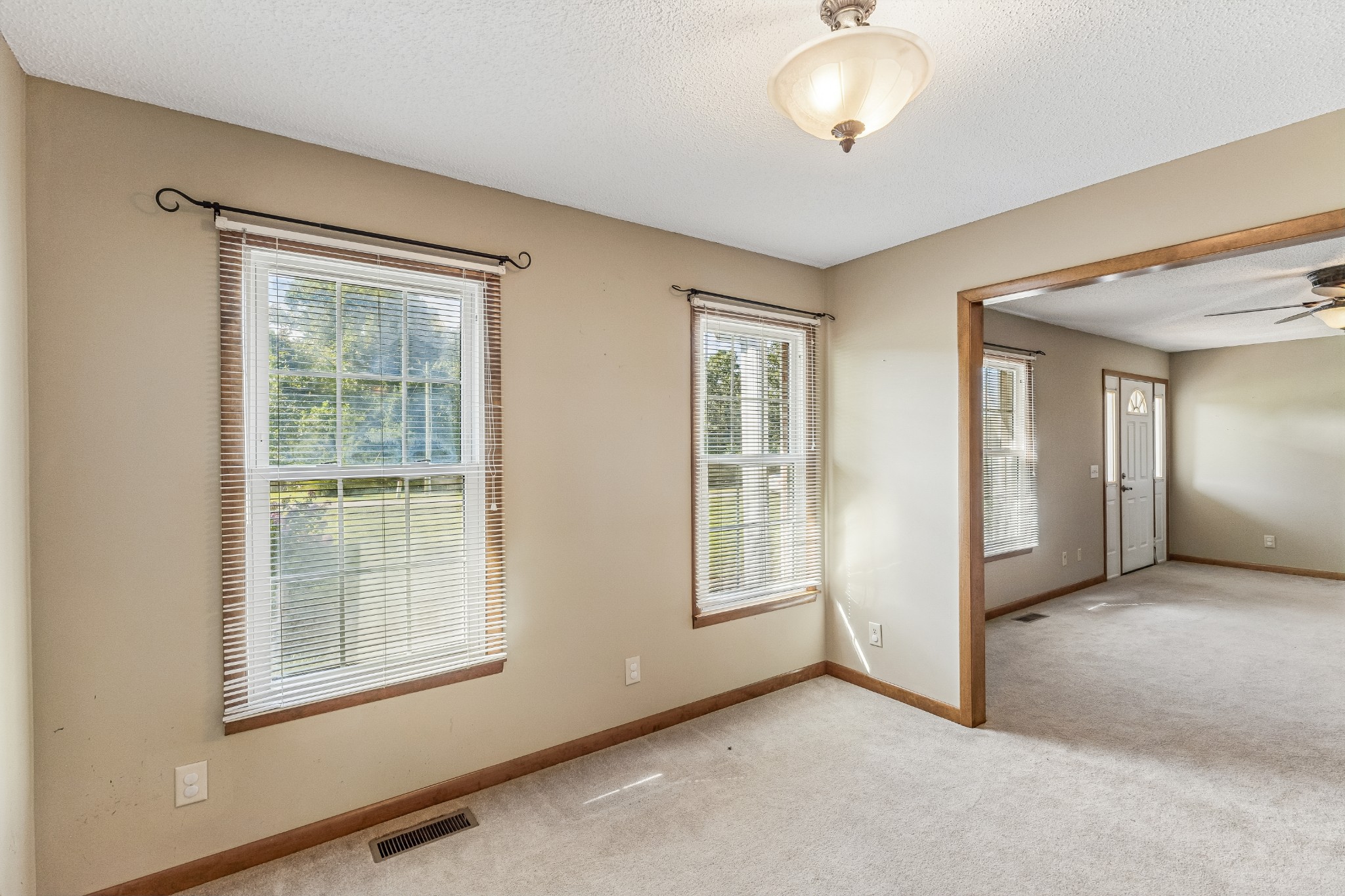 140 Ashley Marie Dr Property Photo 32