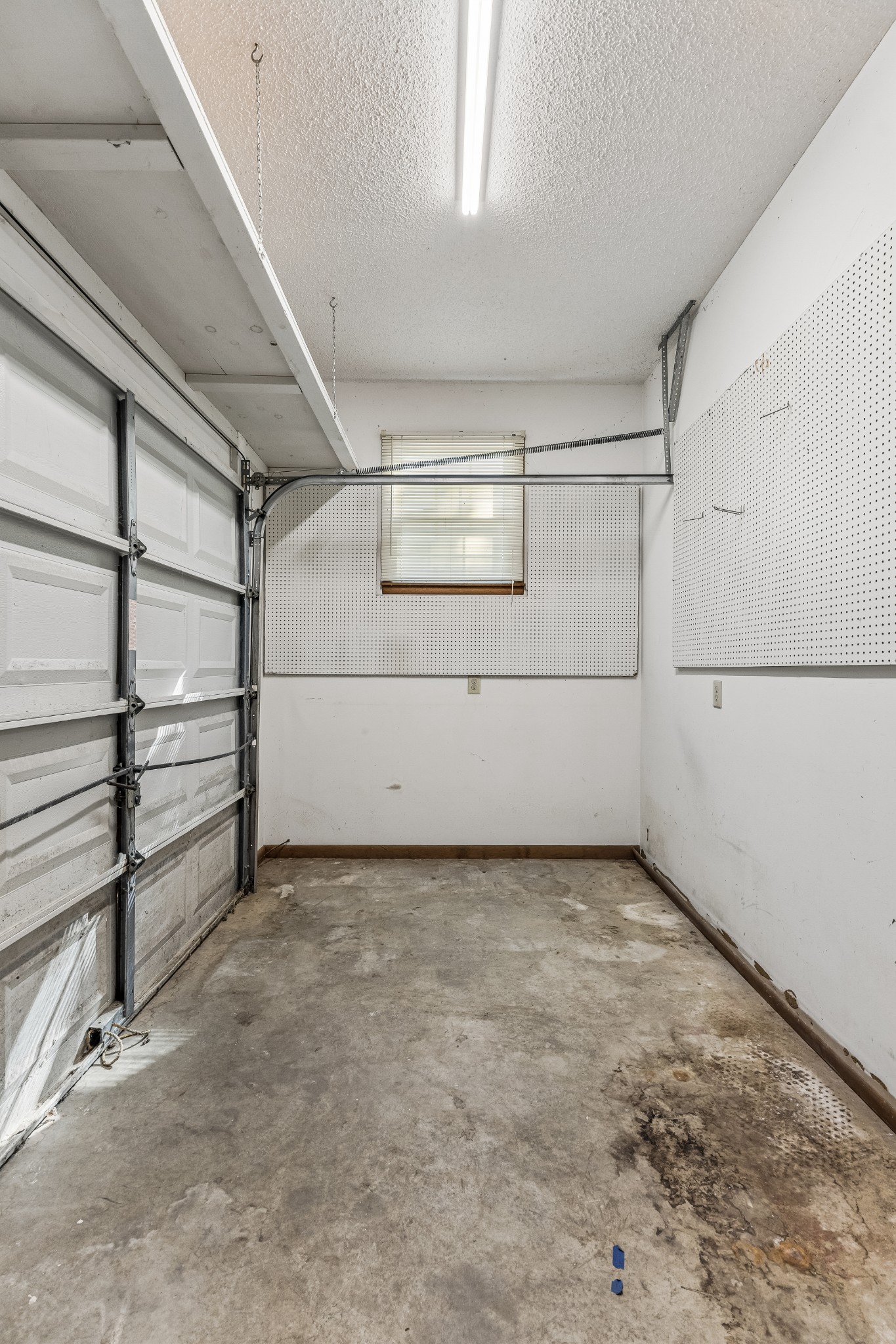 140 Ashley Marie Dr Property Photo 44