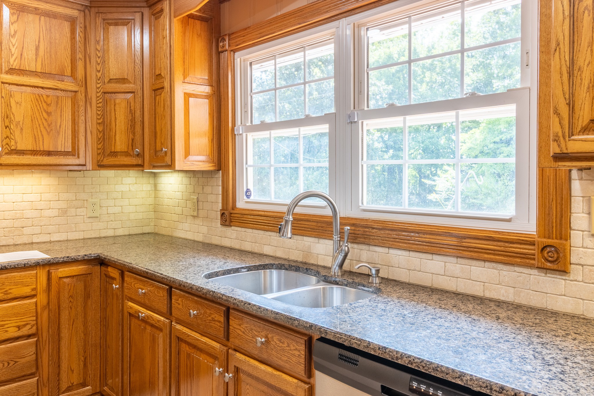 1515 Crestway Drive Property Photo 11