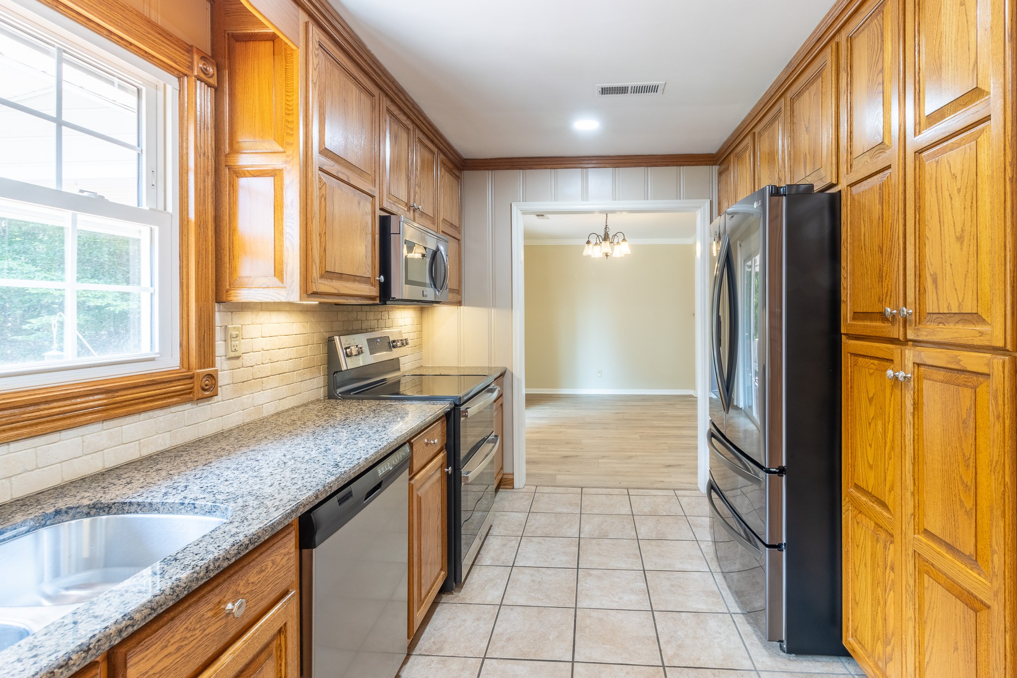 1515 Crestway Drive Property Photo 13