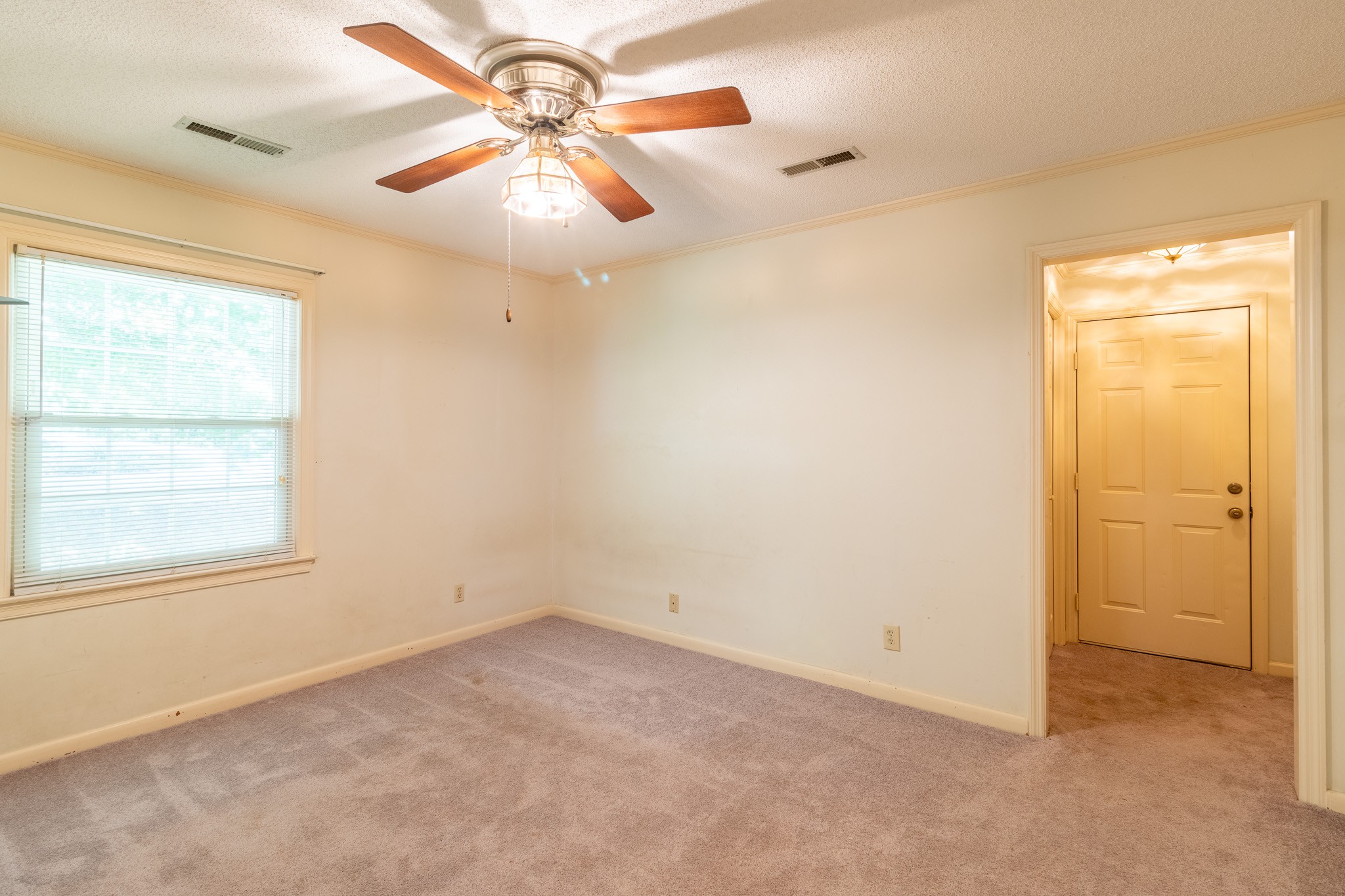 1515 Crestway Drive Property Photo 22