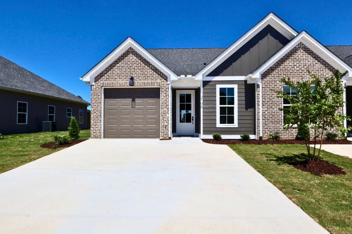 2091 Shady Lane