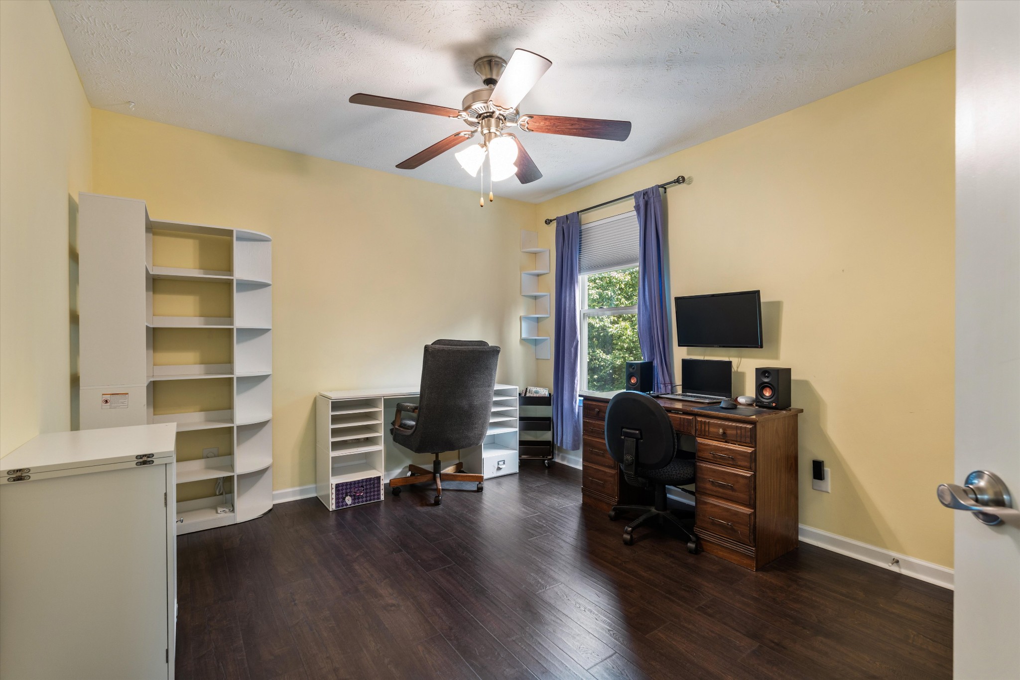805 Crab Apple Cv Property Photo 36