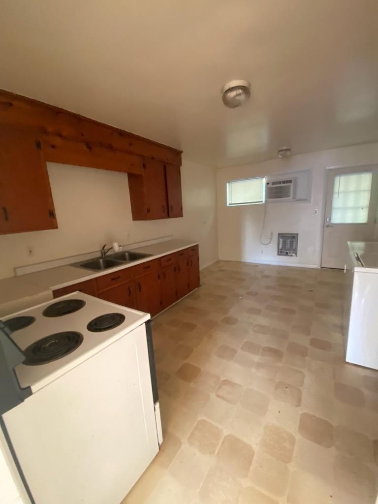 107 Edgehill Dr Property Photo 5