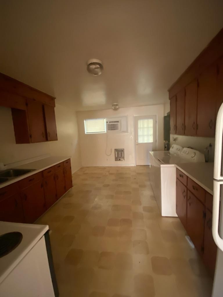 107 Edgehill Dr Property Photo 8