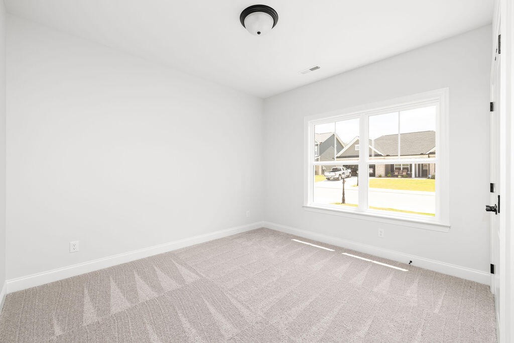 421 Winchester Drive Property Photo 11