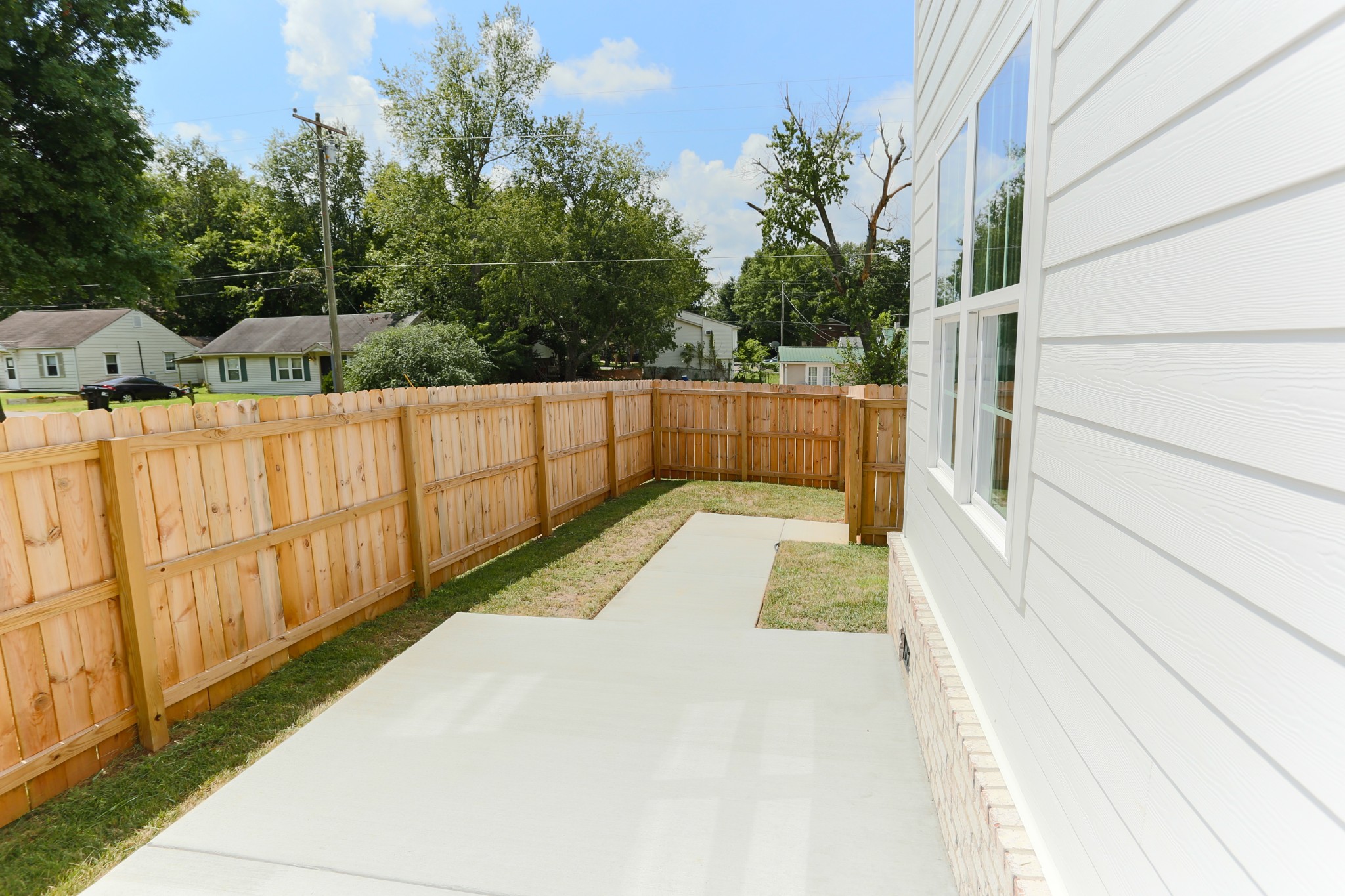 812 Greenland Dr Property Photo 33