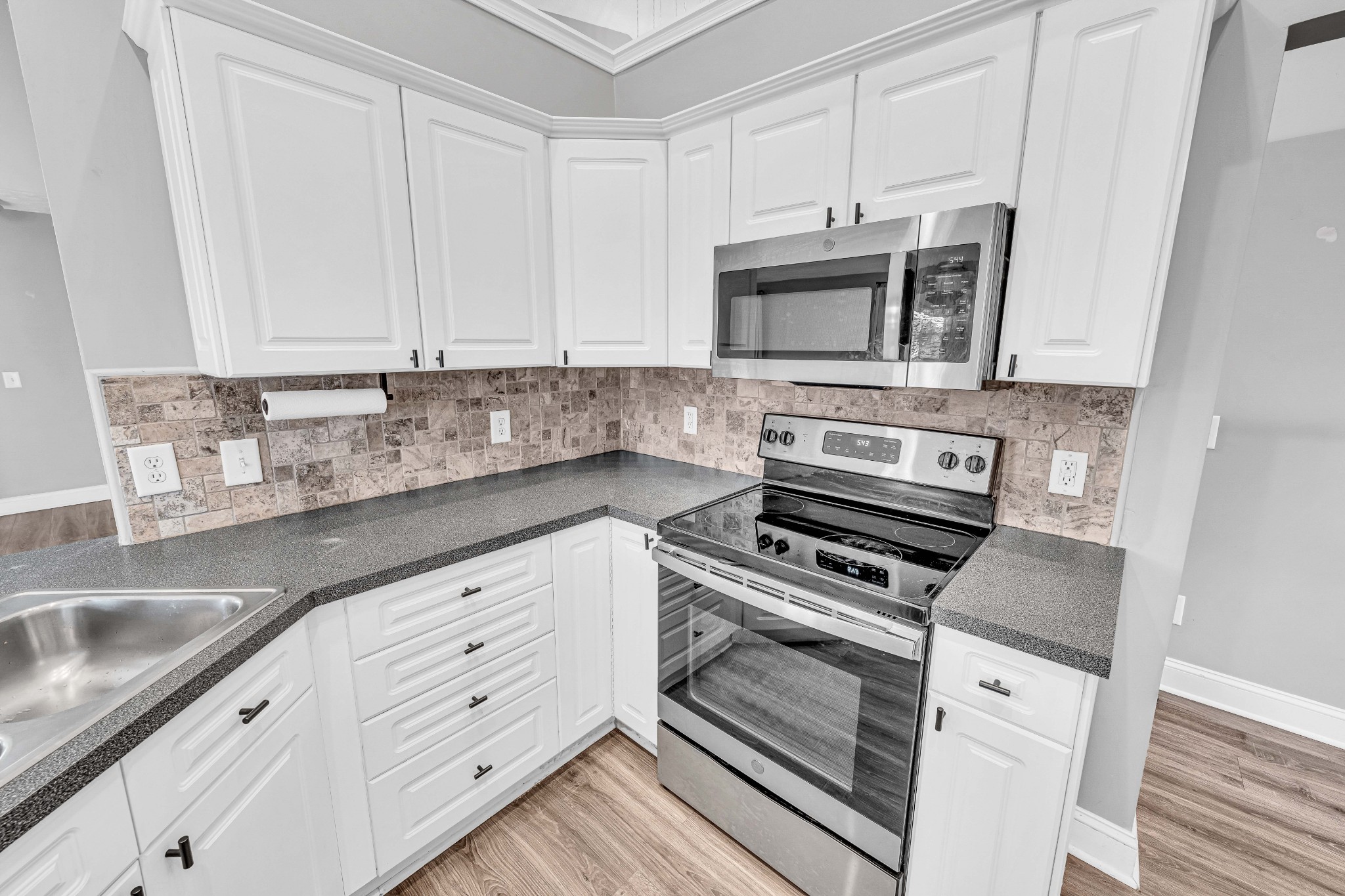 129 Southern Ter Property Photo 7