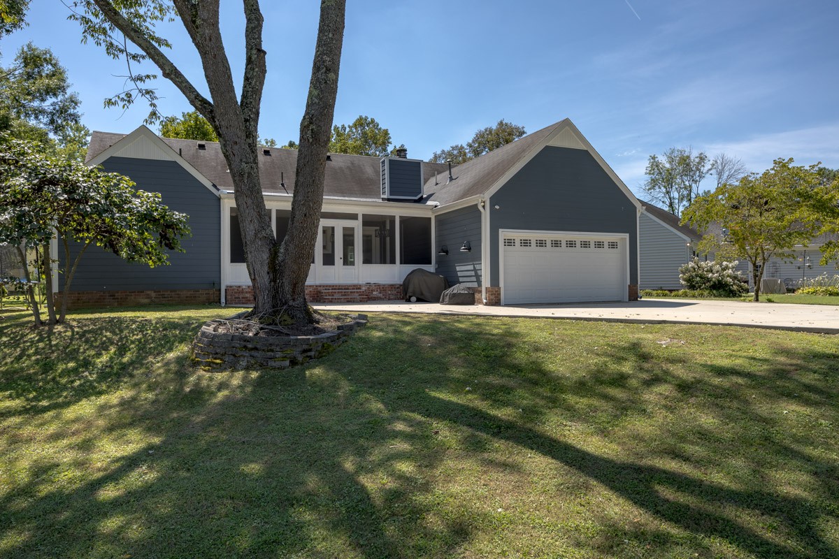 1407 Glade Ct Property Photo 42