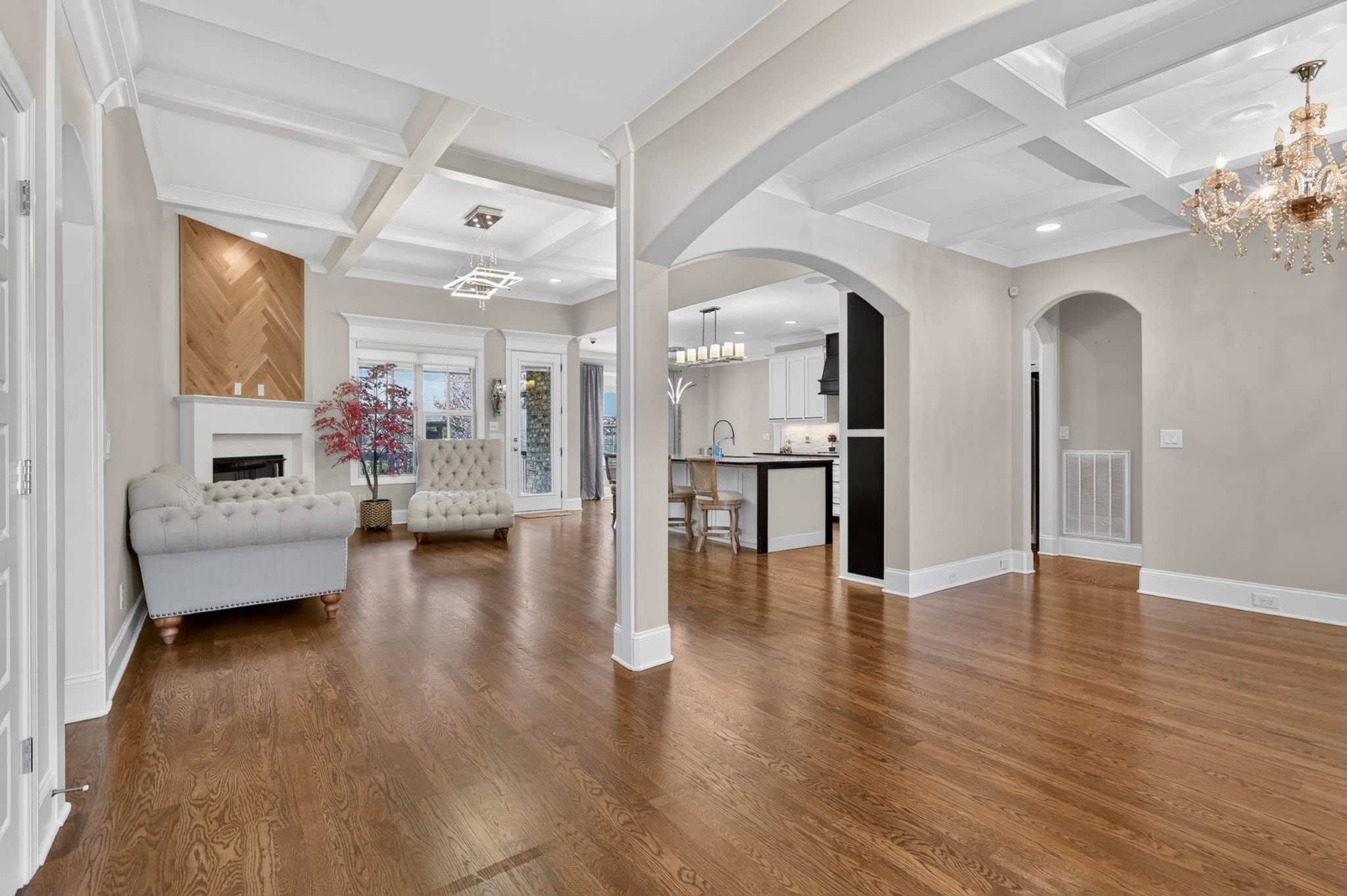 8007 June Apple Ln Property Photo 6