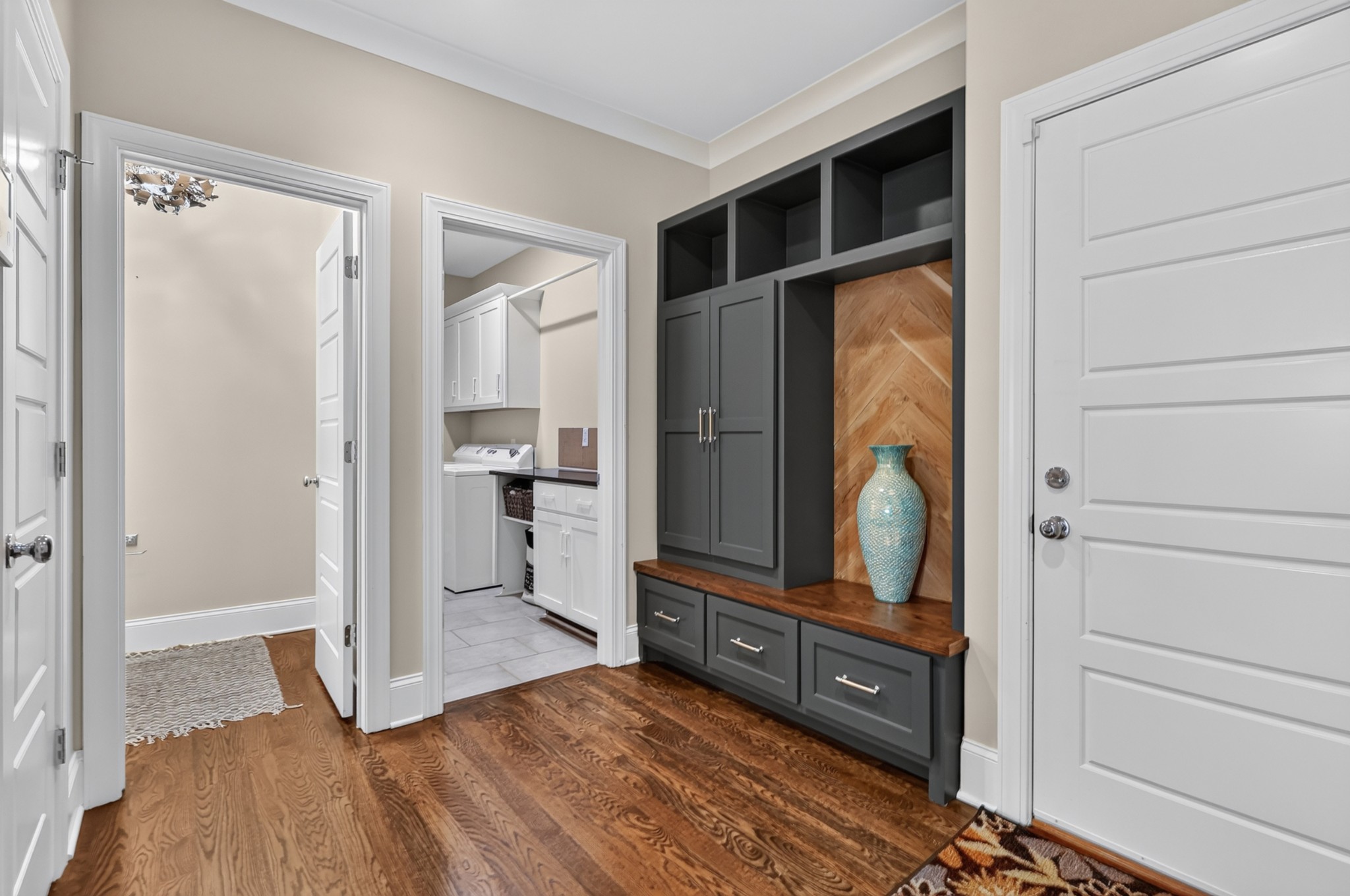 8007 June Apple Ln Property Photo 17