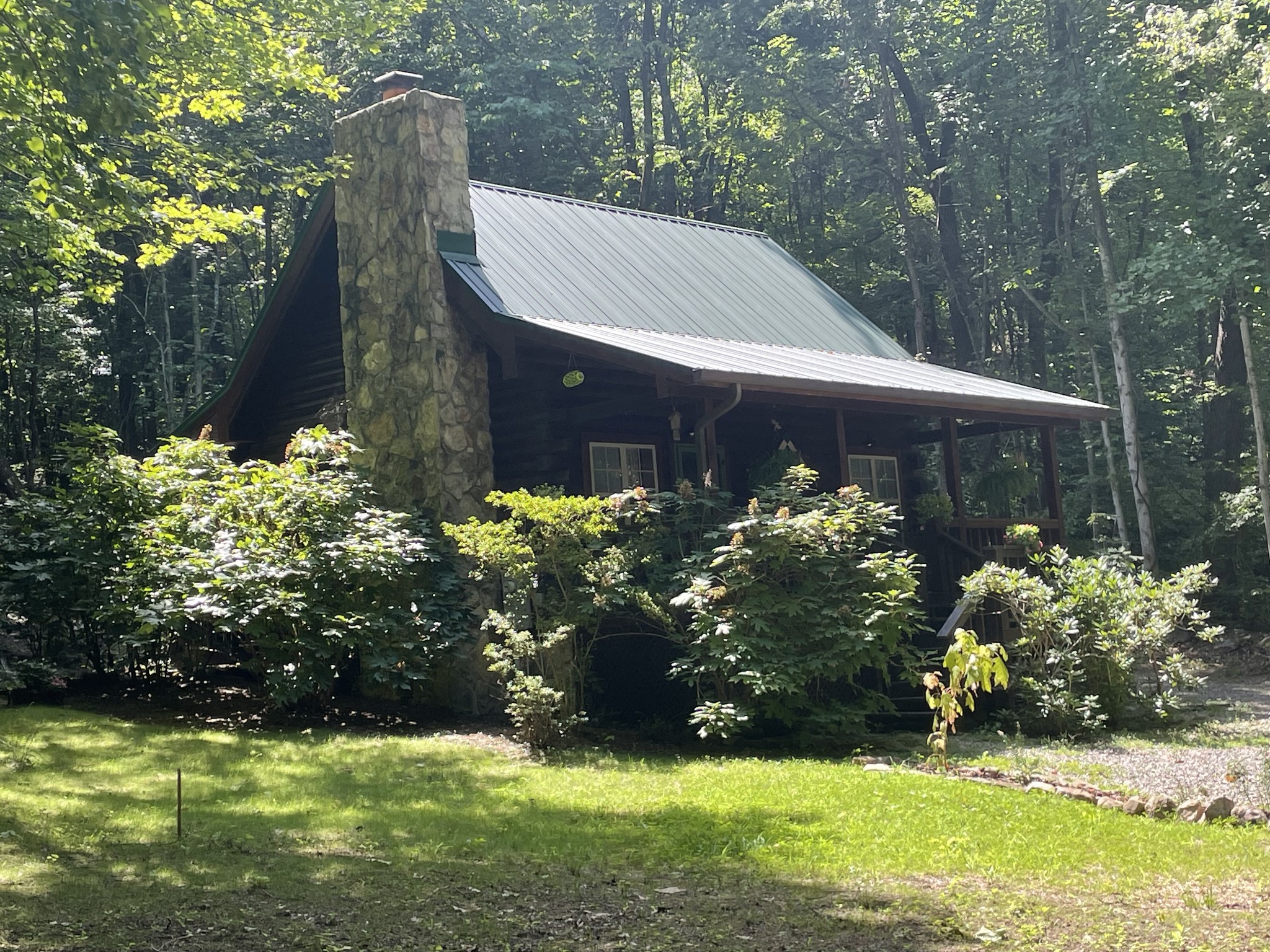 438 Starr Mountain Road Property Photo 2