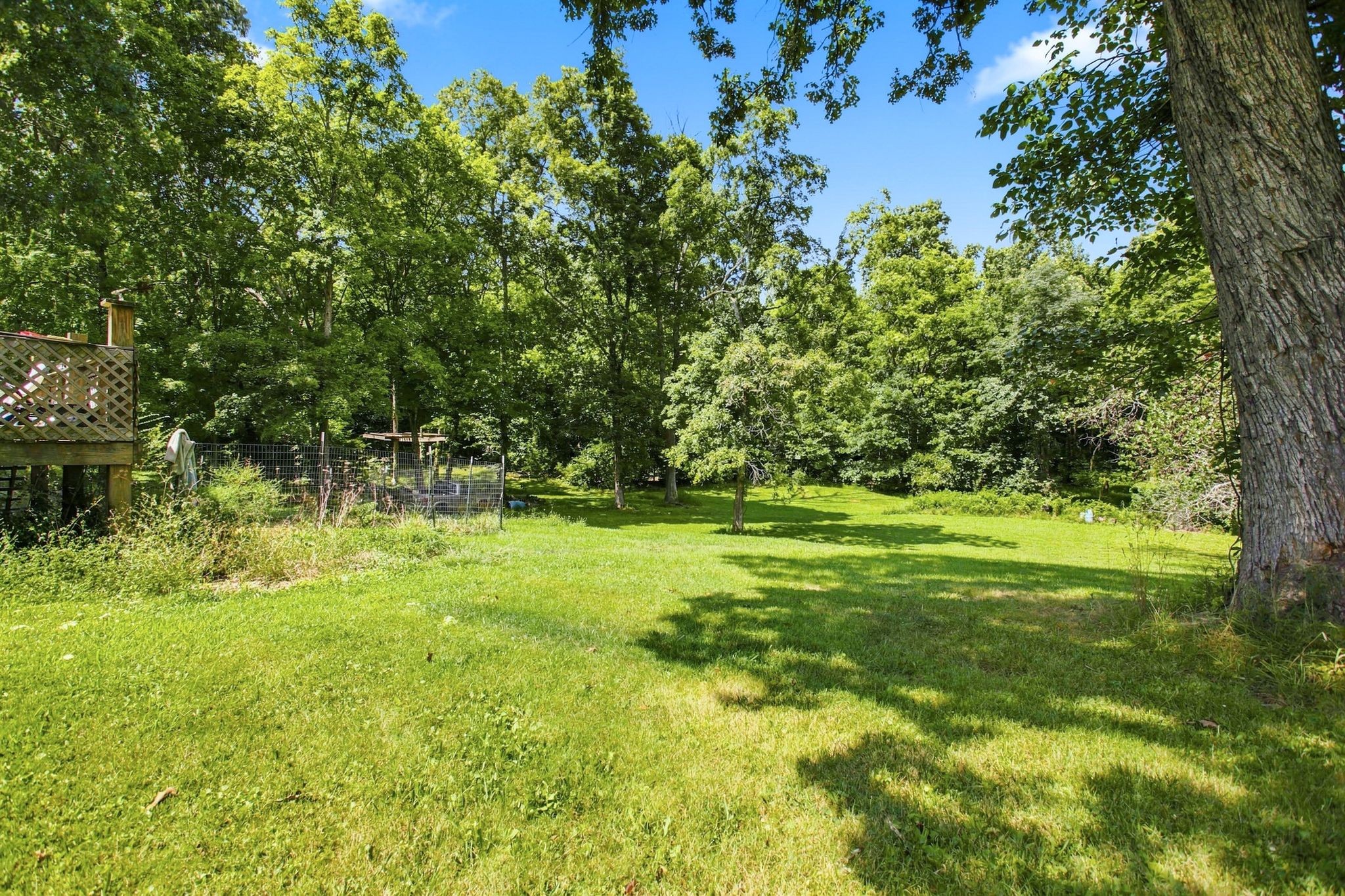 5462 Creek View Rd Property Photo 5
