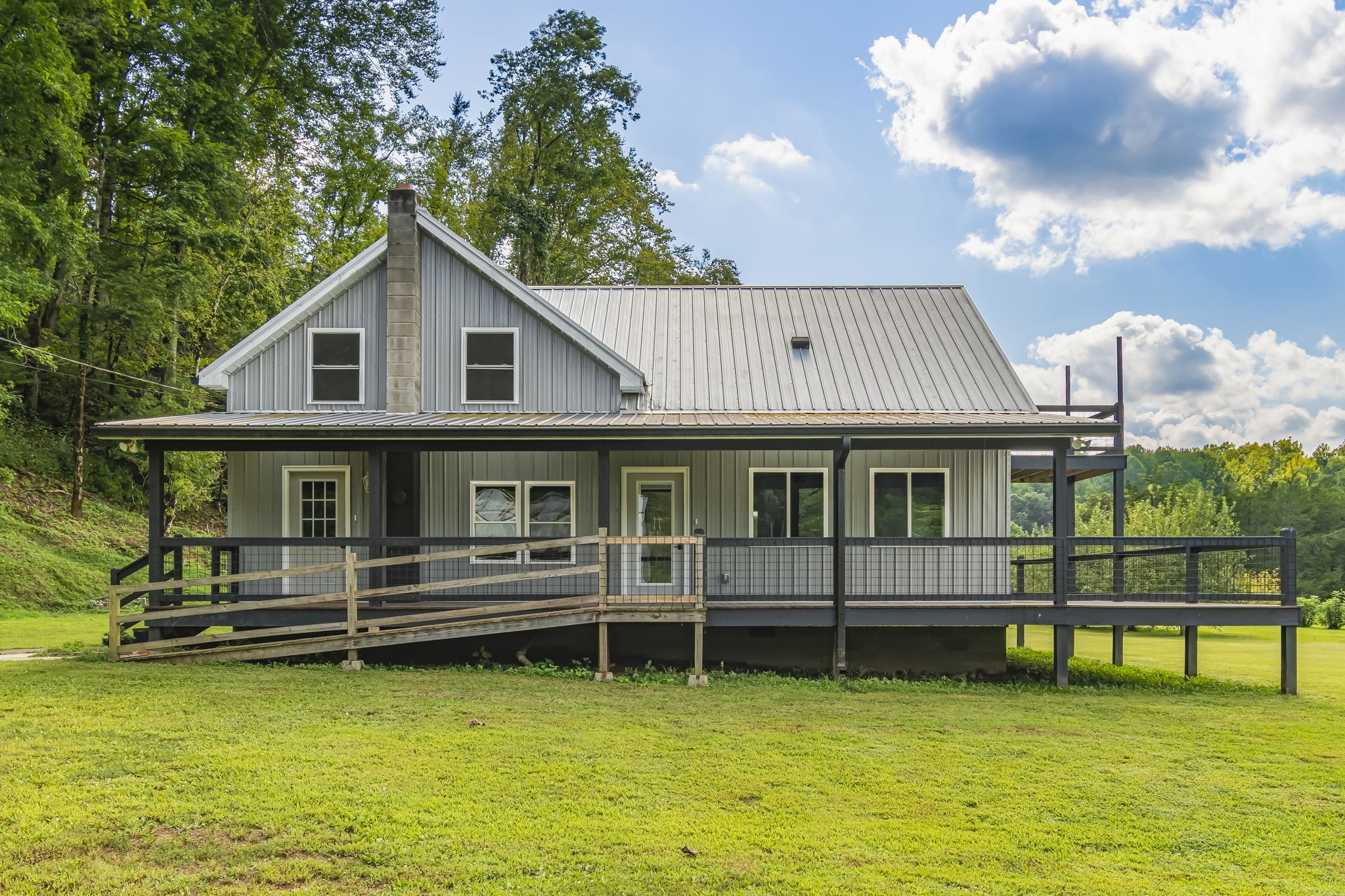 3344 Highway 438 E Property Photo 1