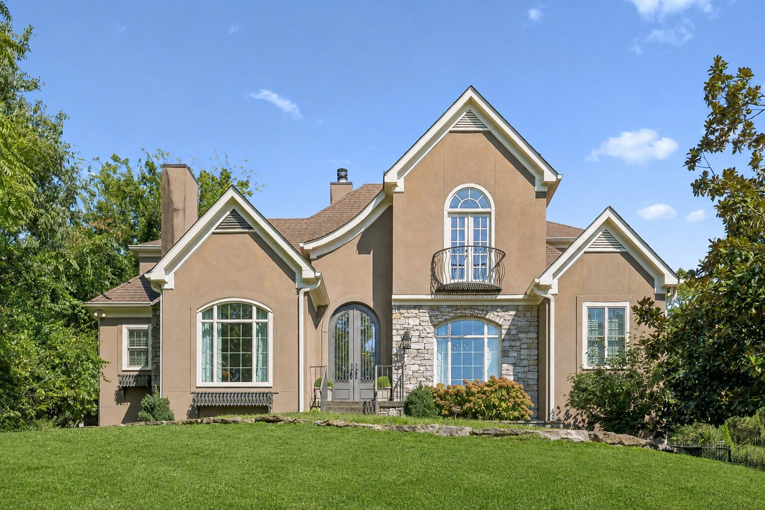 3430 Golf Club Ln Property Photo 1