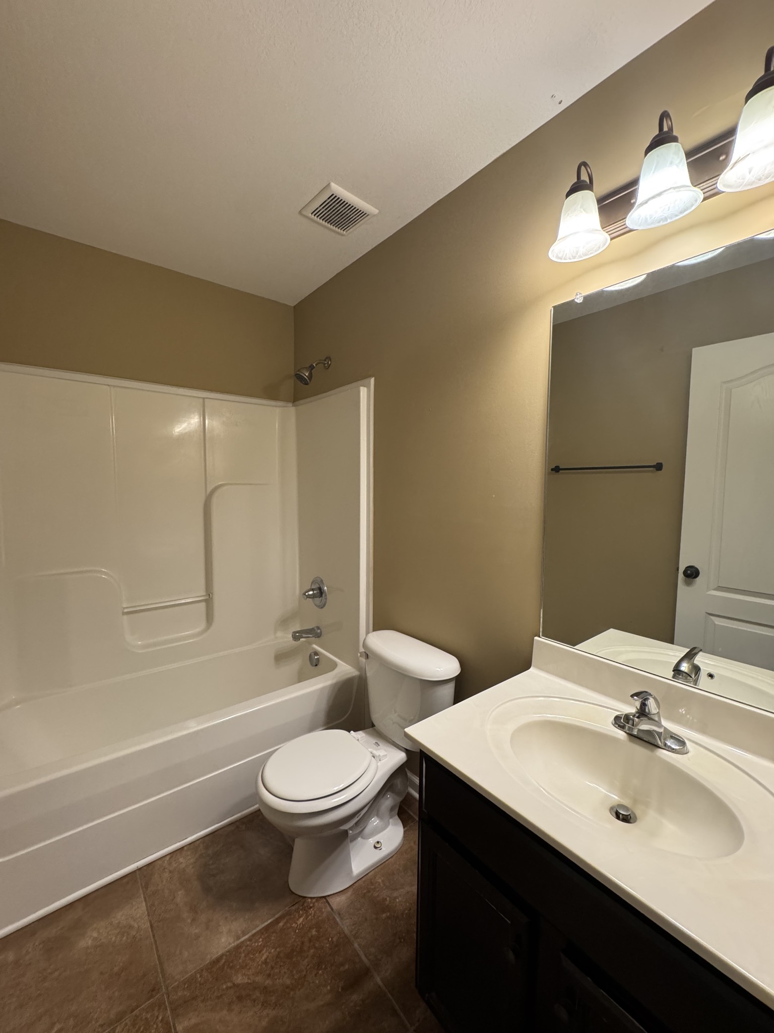 1727 Thistlewood Dr Property Photo 13