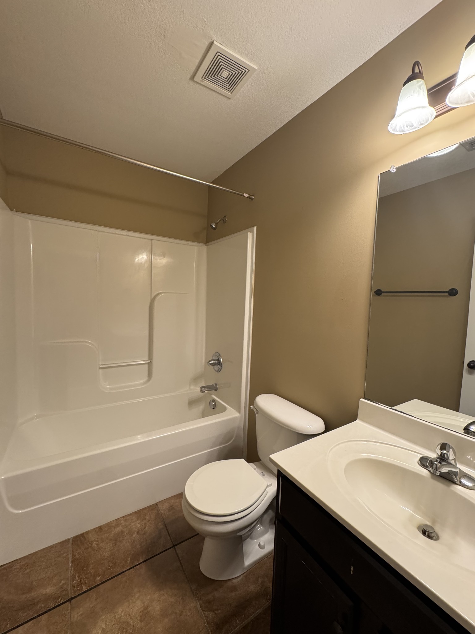 1727 Thistlewood Dr Property Photo 20