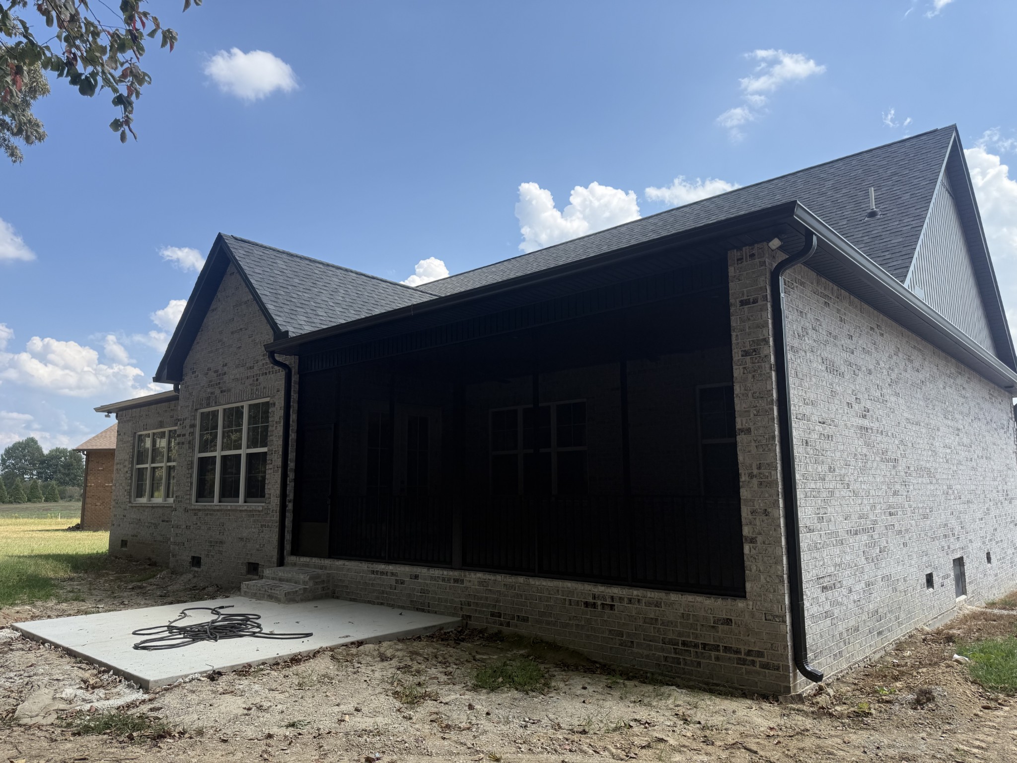 121 Settlers Trace Property Photo 1