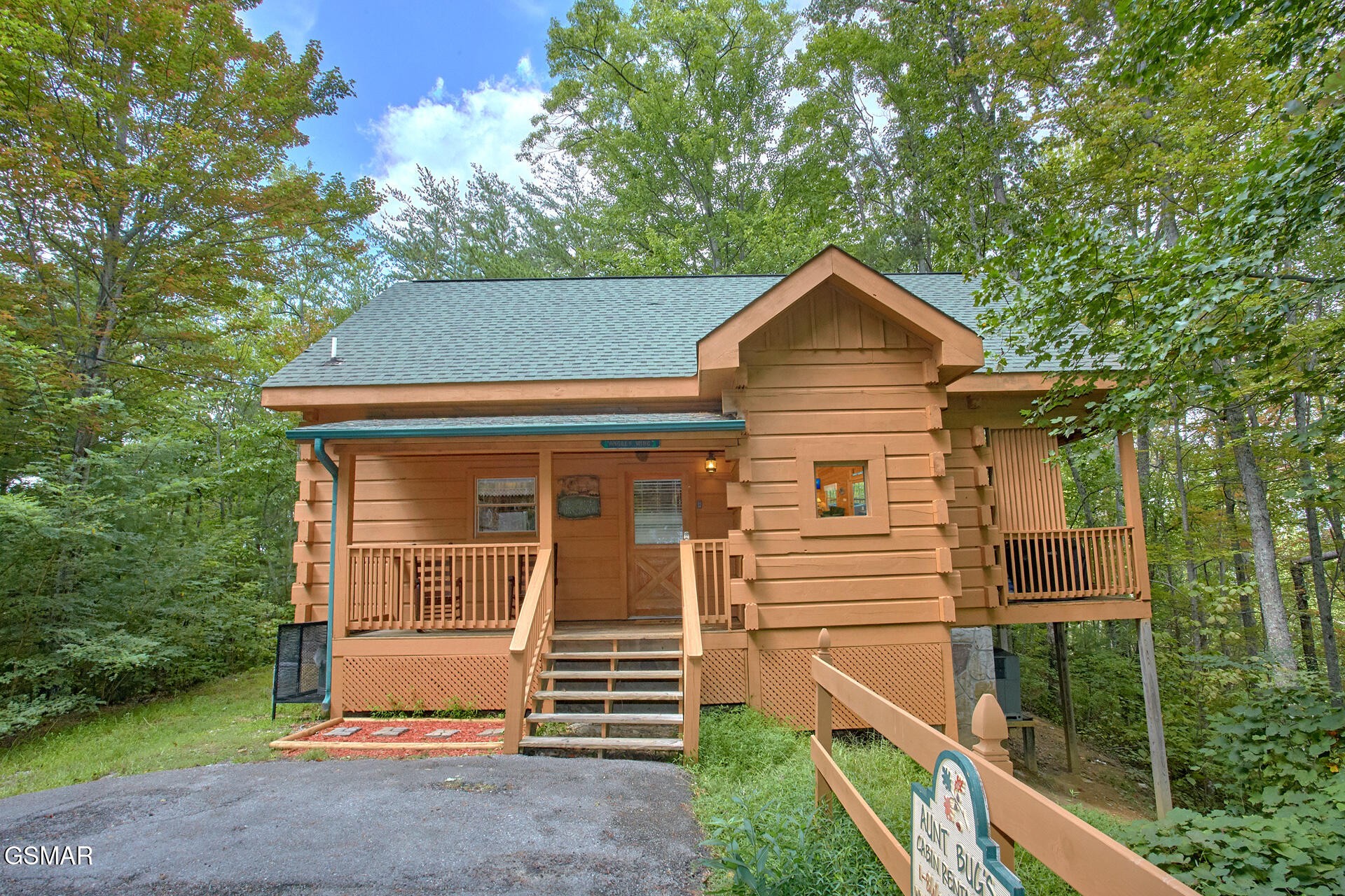 3198 Emerald Springs Loop Property Photo 1