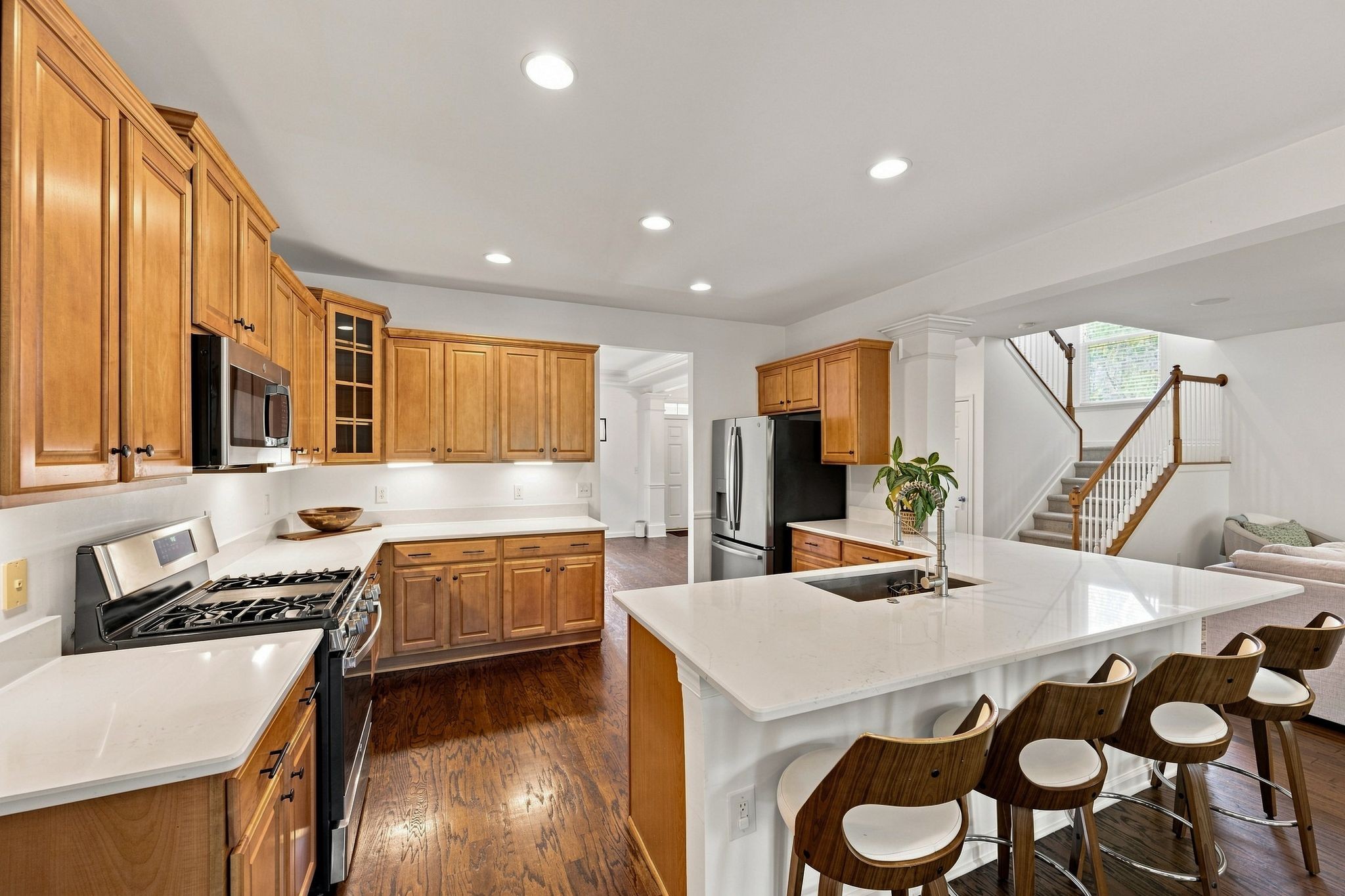3208 Woodspring Ct Property Photo 2