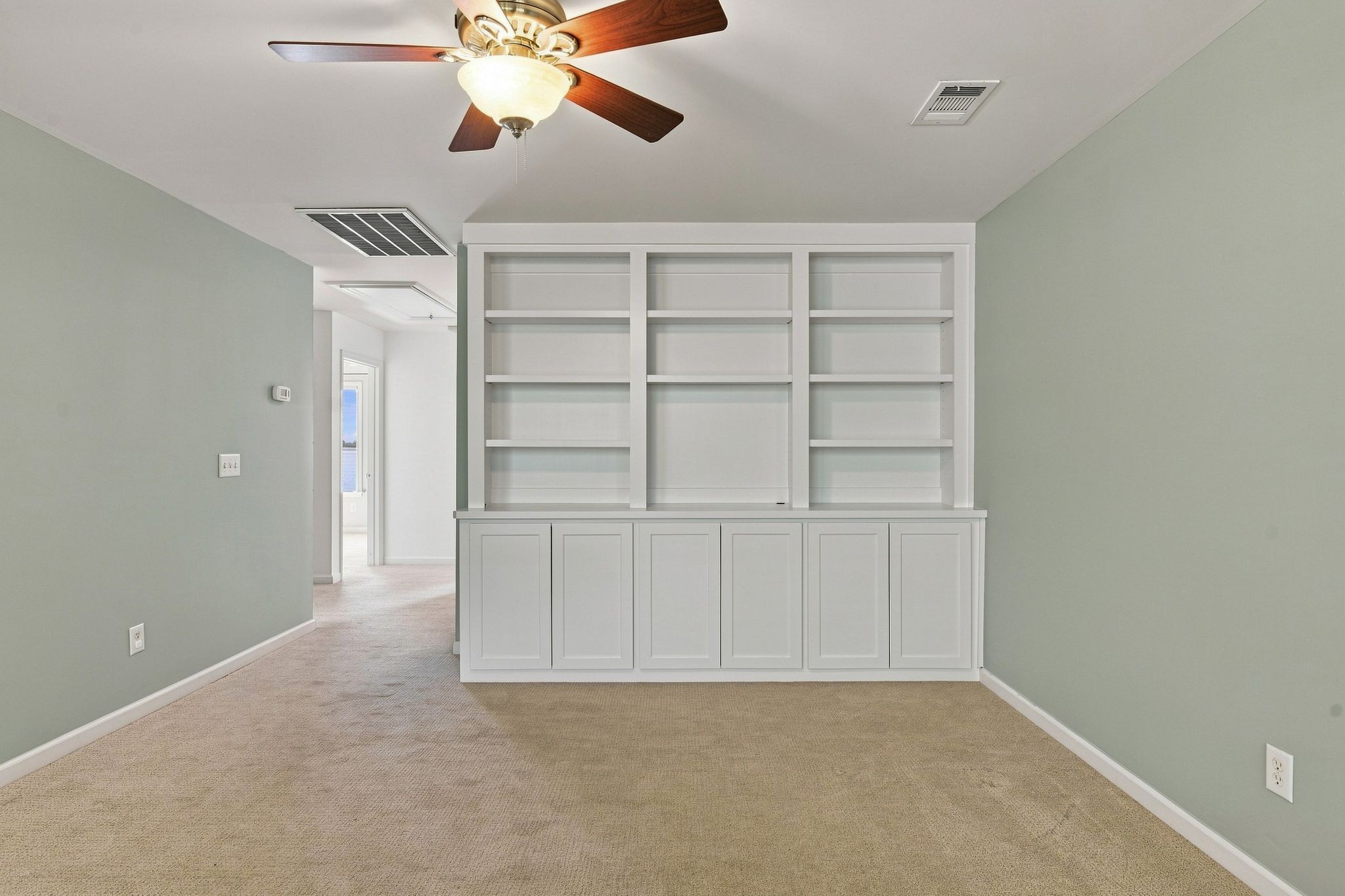 3208 Woodspring Ct Property Photo 12