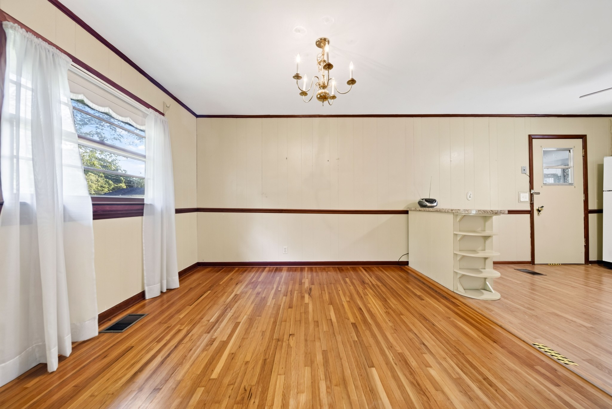 313 Hitt Ln Property Photo 15