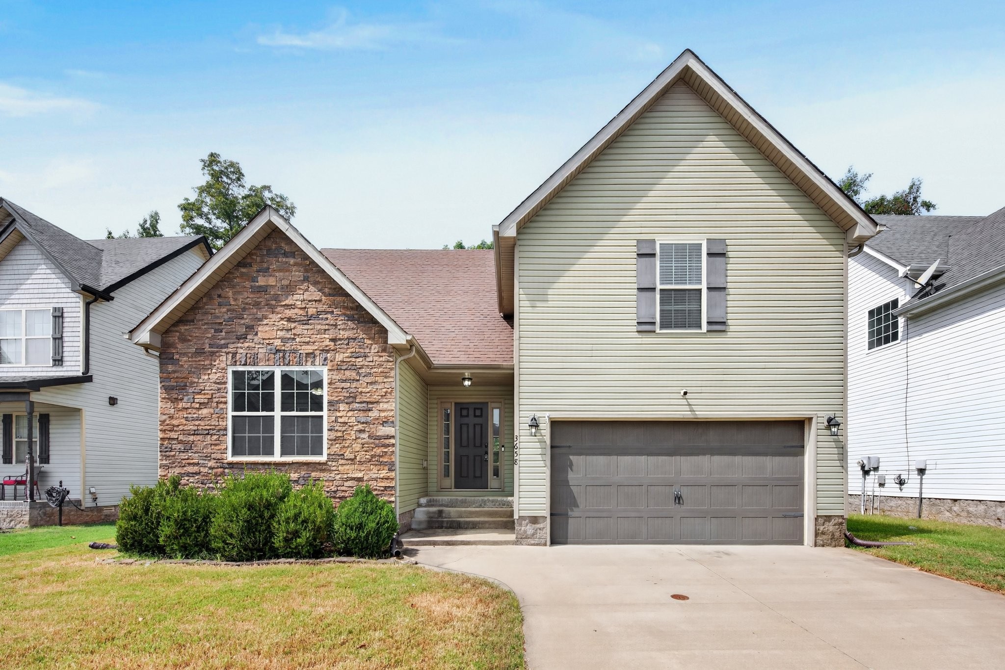 3658 Fox Tail Dr Property Photo 1