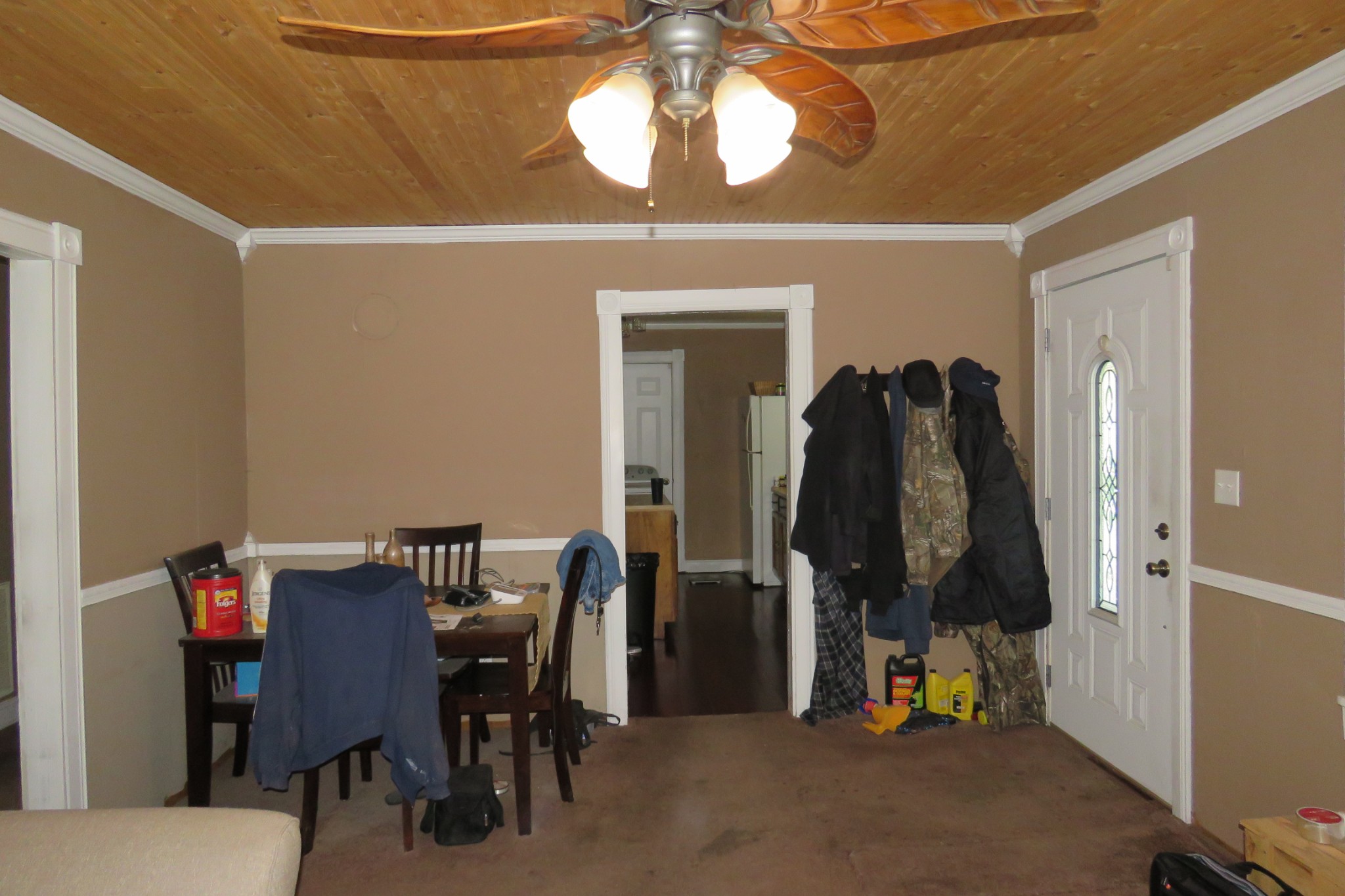 352 N Spring St Property Photo 3
