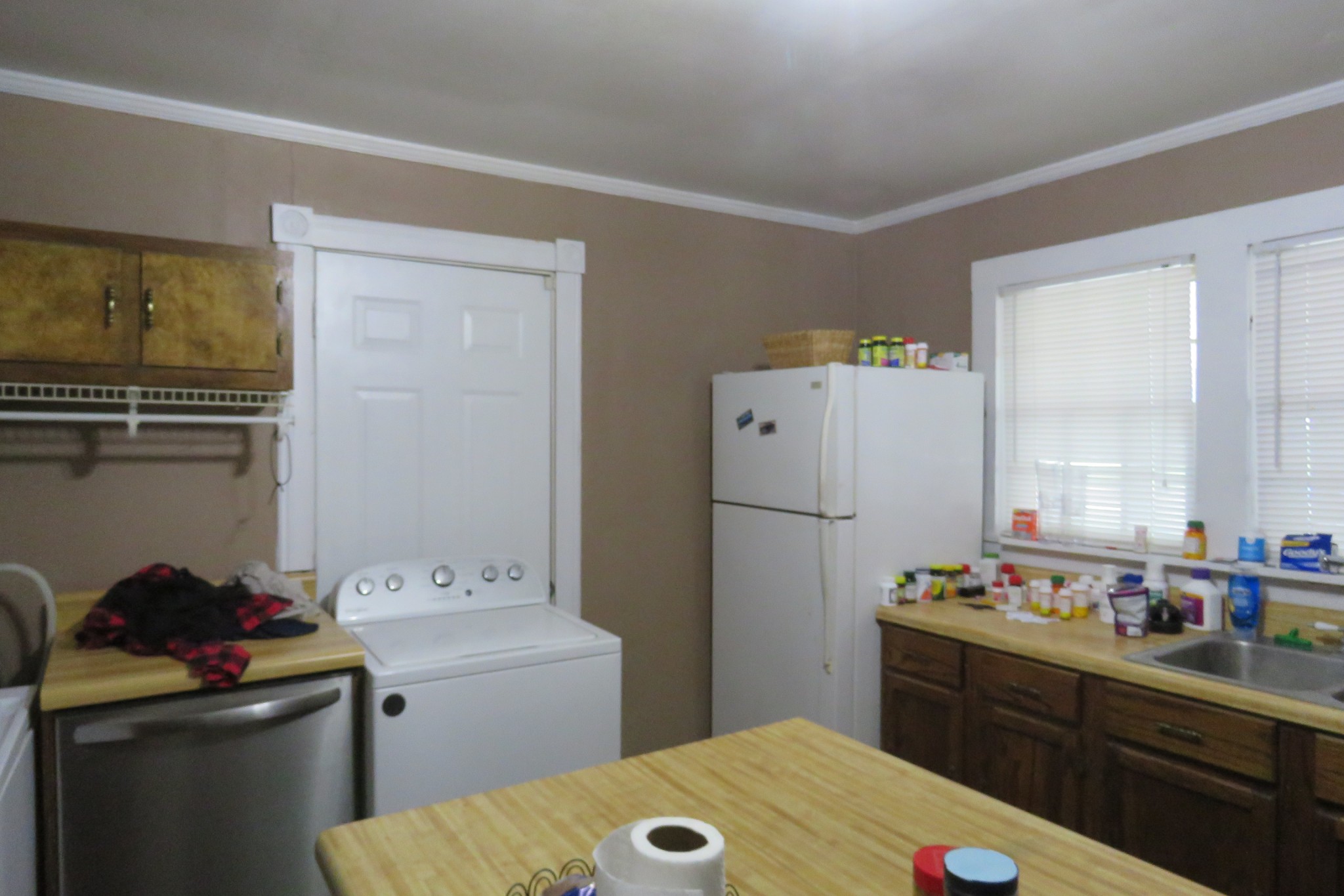 352 N Spring St Property Photo 5